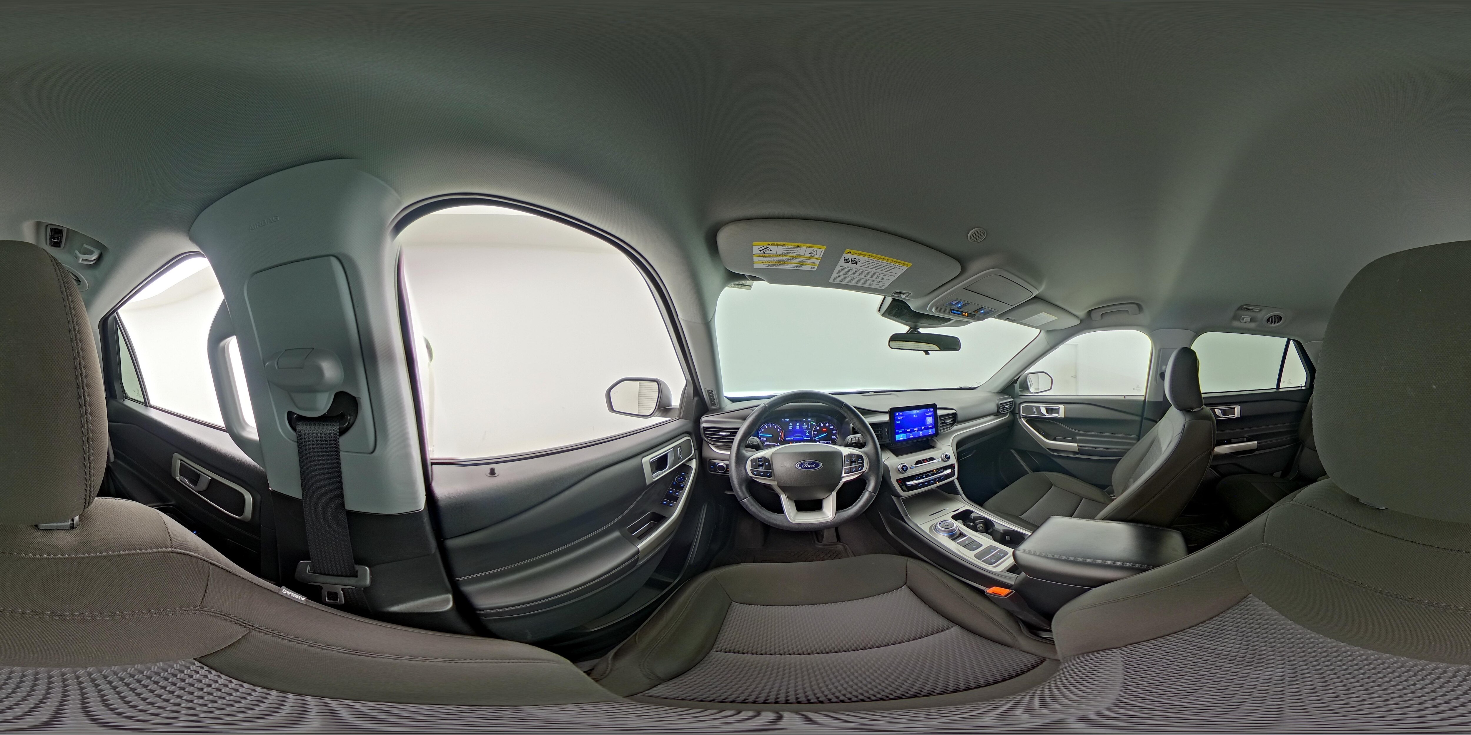 2023 Ford Explorer XLT - Photo 28