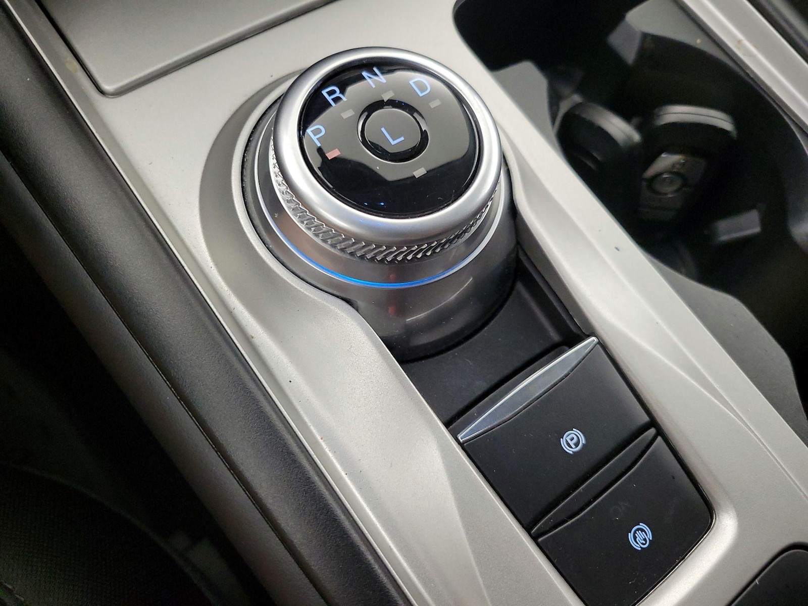 2023 Ford Explorer XLT - Photo 18