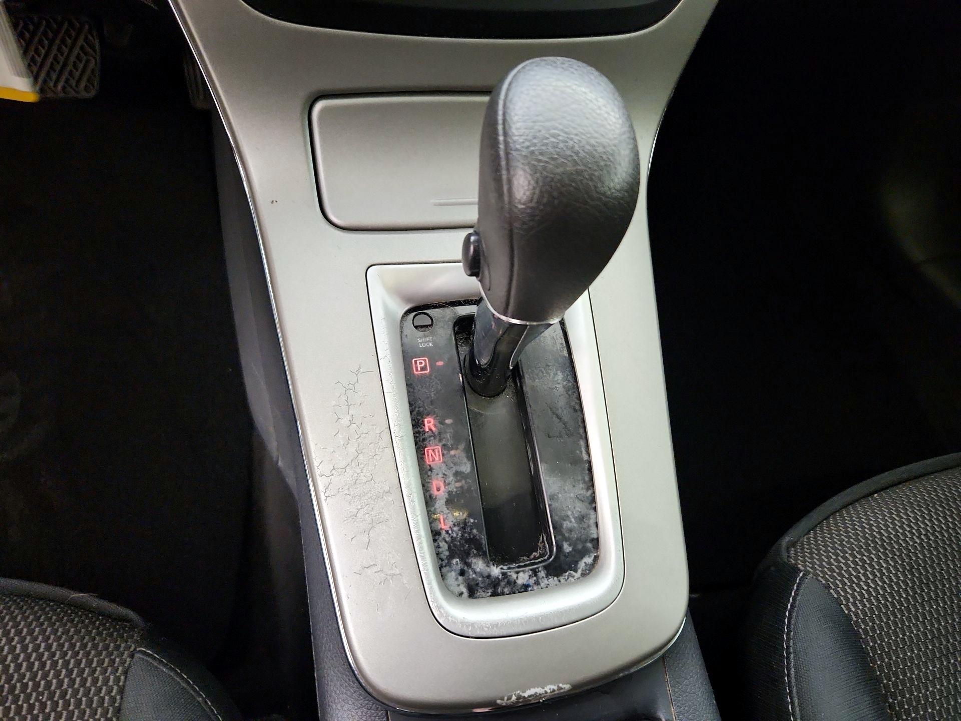 Thumbnail: 2015 Nissan Sentra - 16