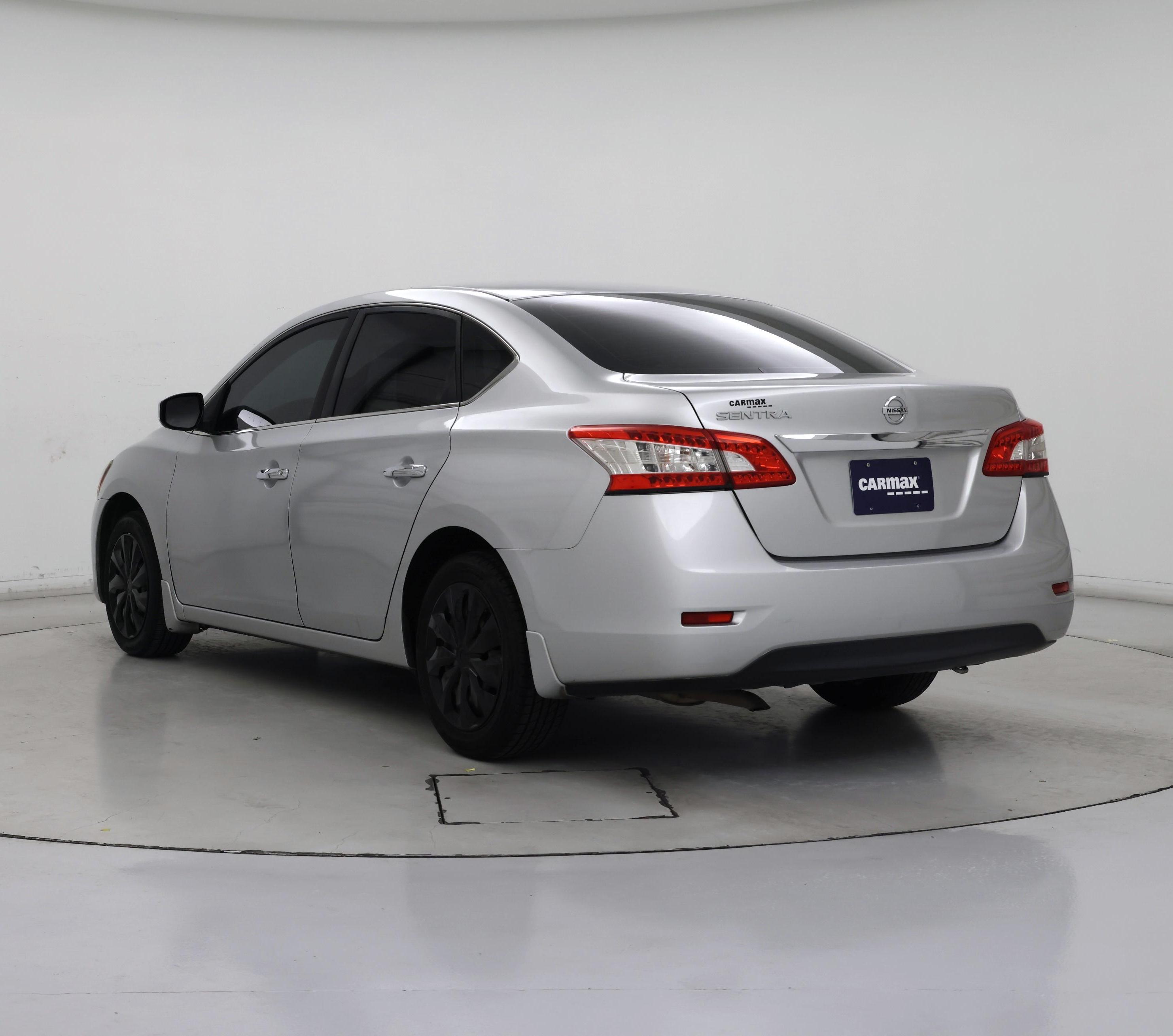 Thumbnail: 2015 Nissan Sentra - 2