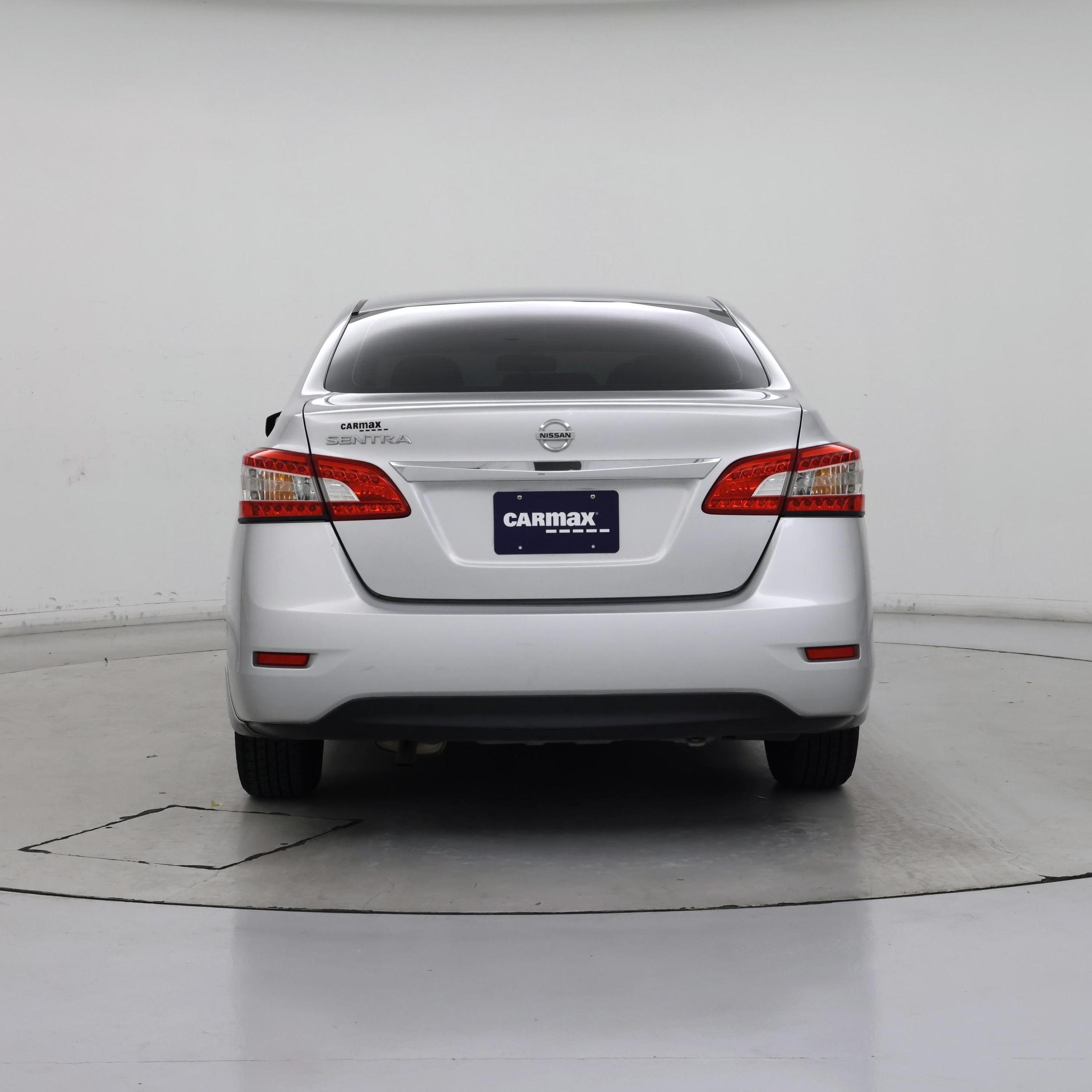 Thumbnail: 2015 Nissan Sentra - 6