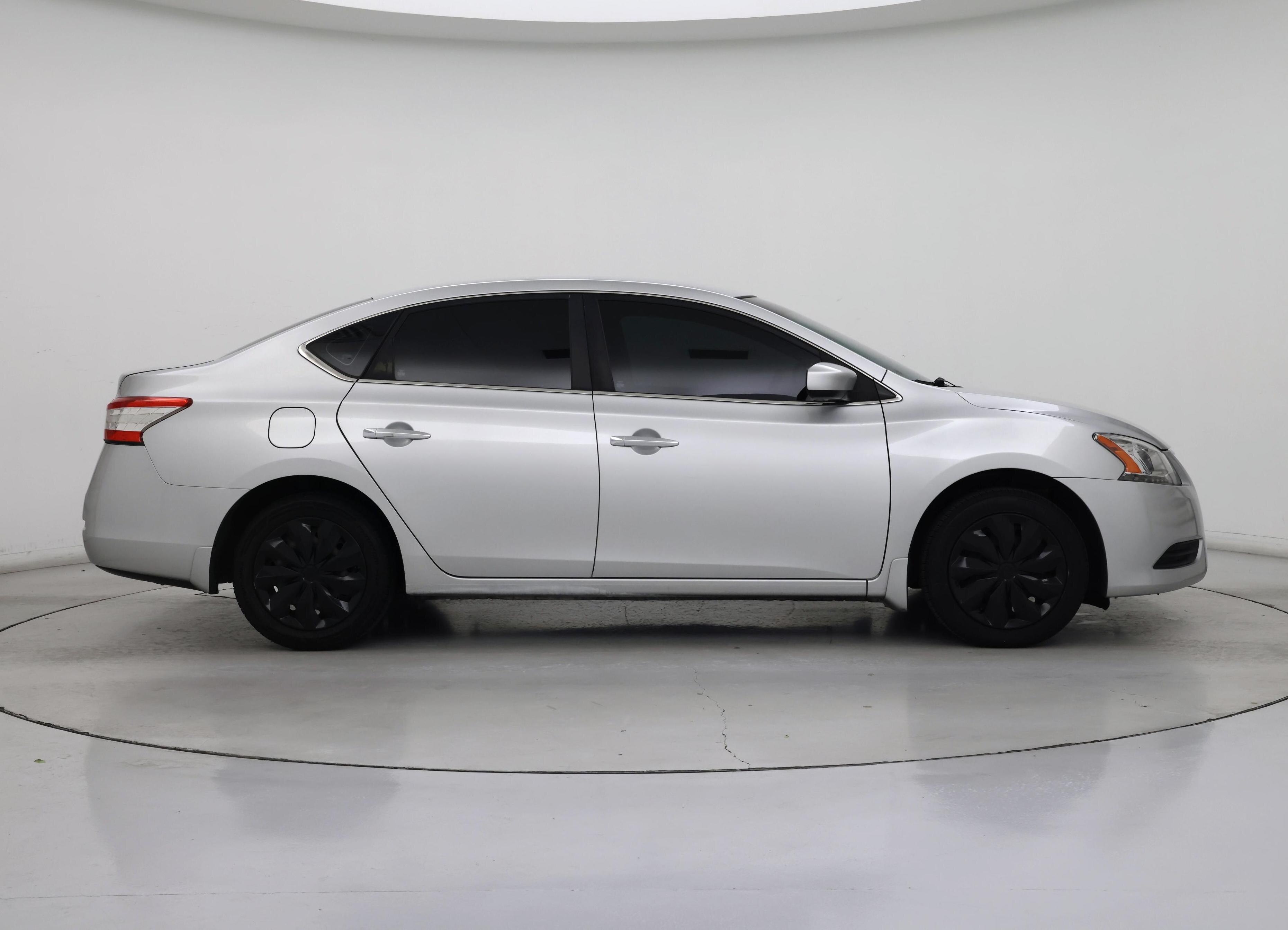 Thumbnail: 2015 Nissan Sentra - 7