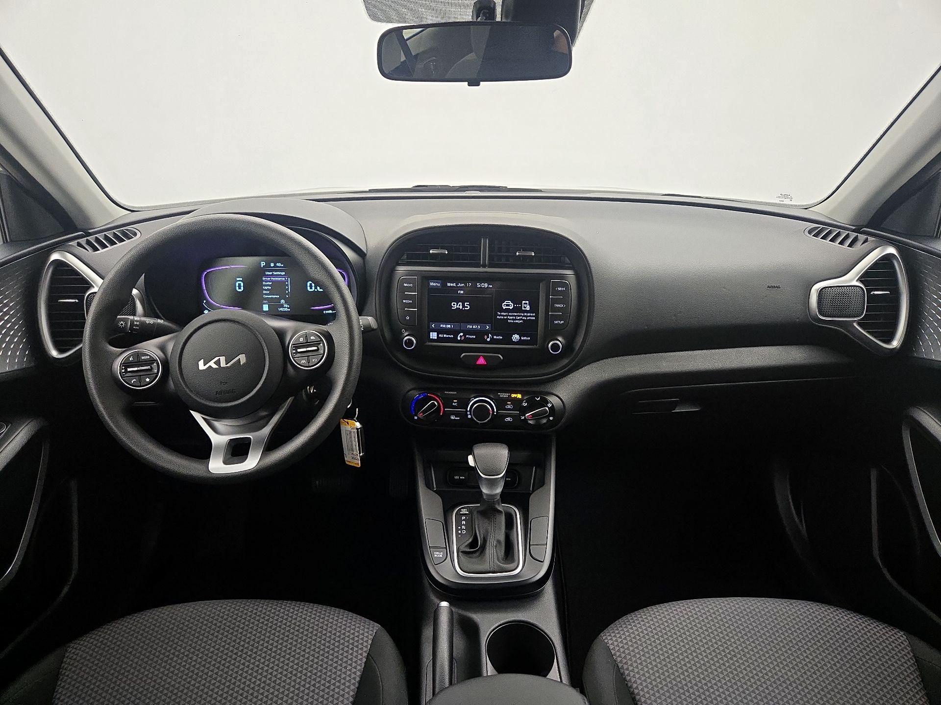 Thumbnail: 2024 Kia Soul - 9