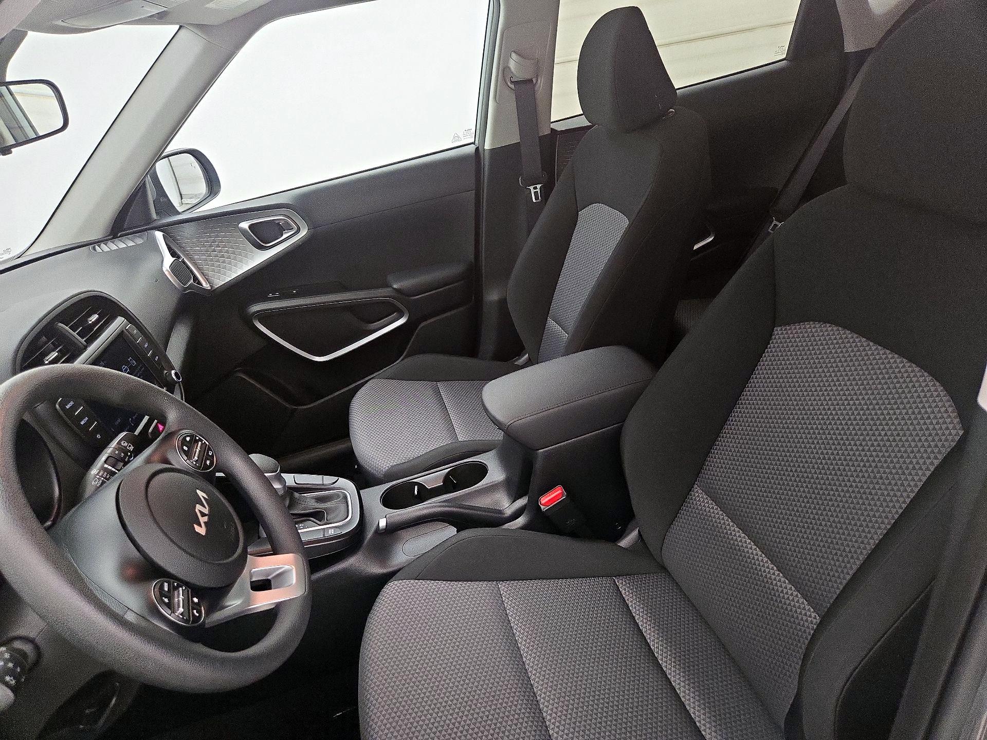 Thumbnail: 2024 Kia Soul - 11