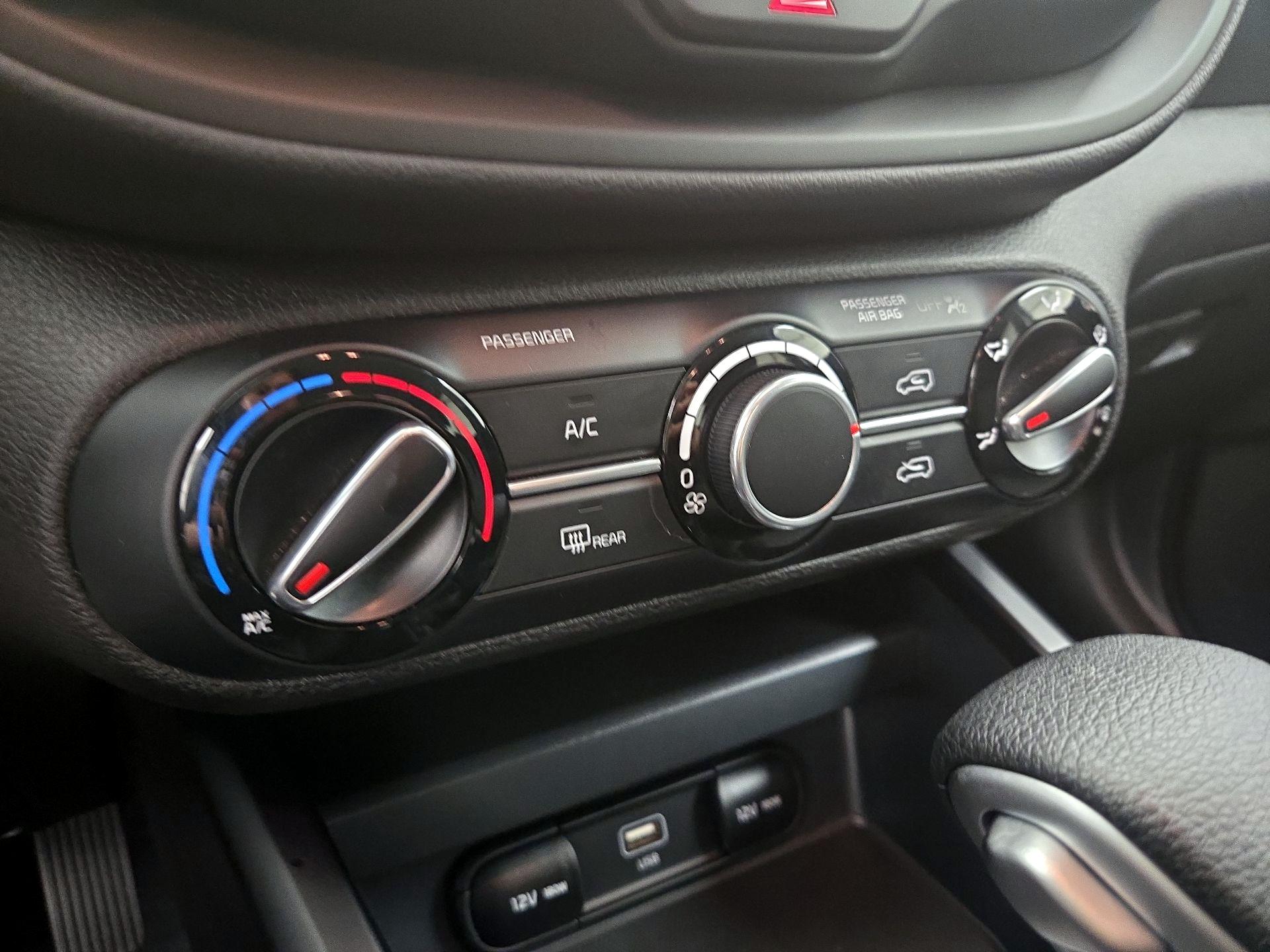 Thumbnail: 2024 Kia Soul - 16