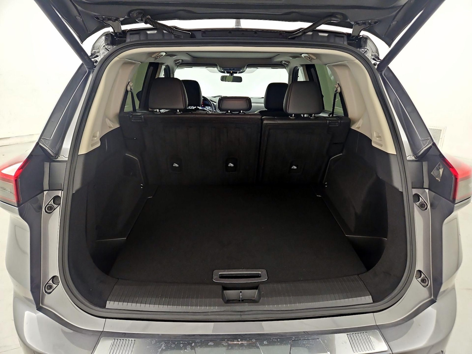 2024 Nissan Rogue SV - Photo 22