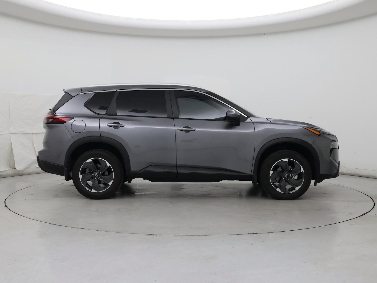 2024 Nissan Rogue SV - Photo 8