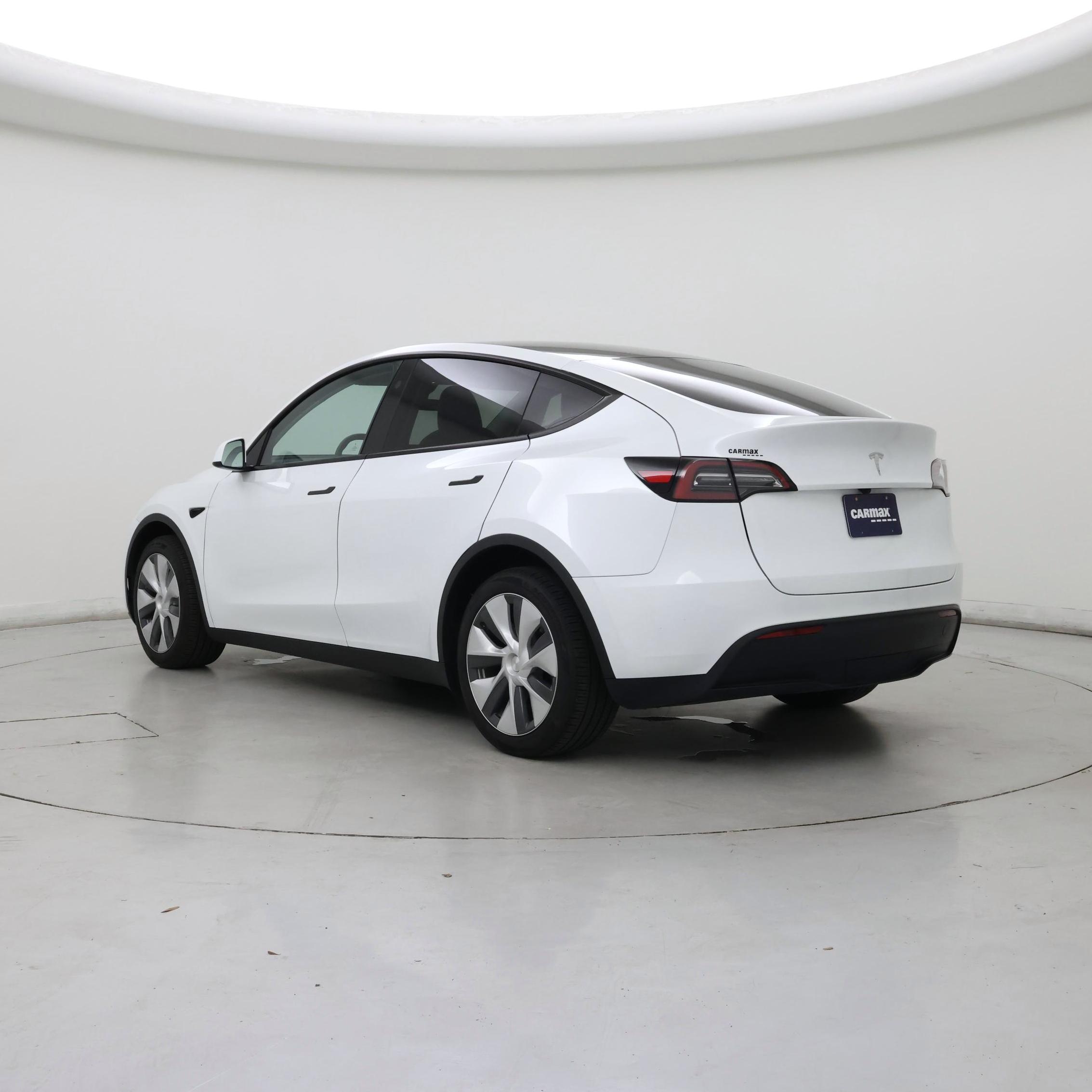 Thumbnail: 2024 Tesla Model Y - 2