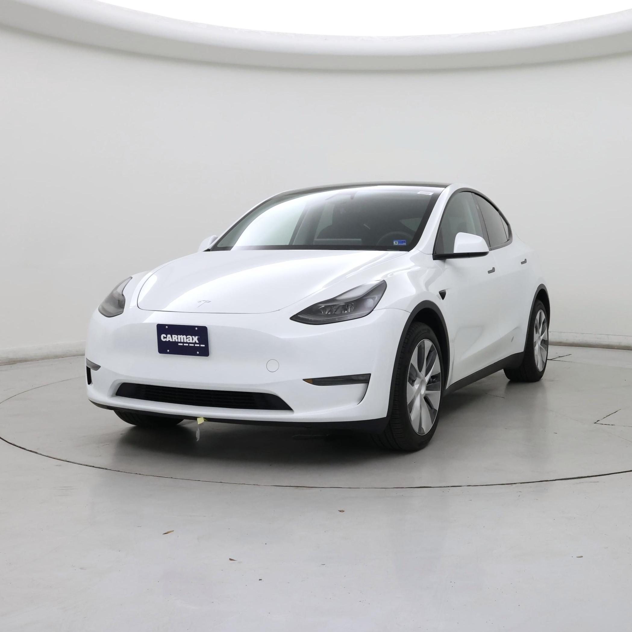 Thumbnail: 2024 Tesla Model Y - 4
