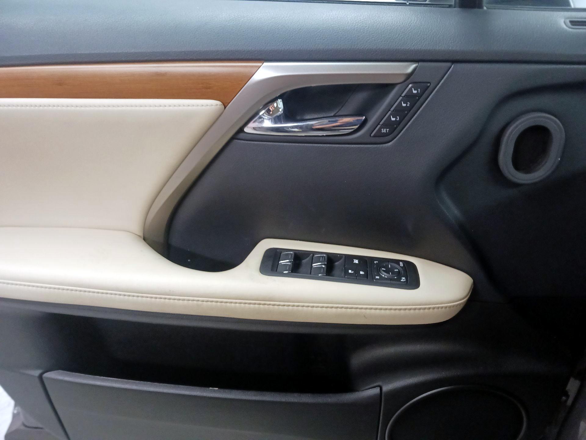 Thumbnail: 2021 Lexus RX - 12