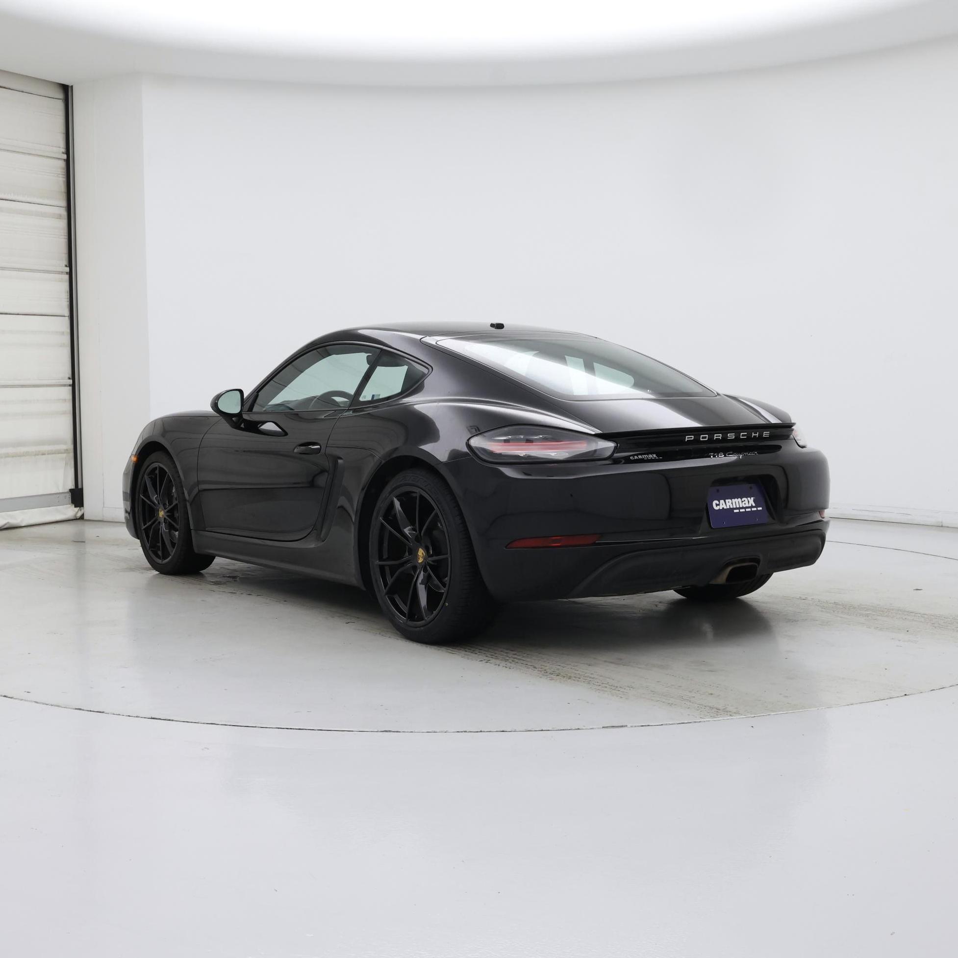 Thumbnail: 2022 Porsche 718 Cayman - 2