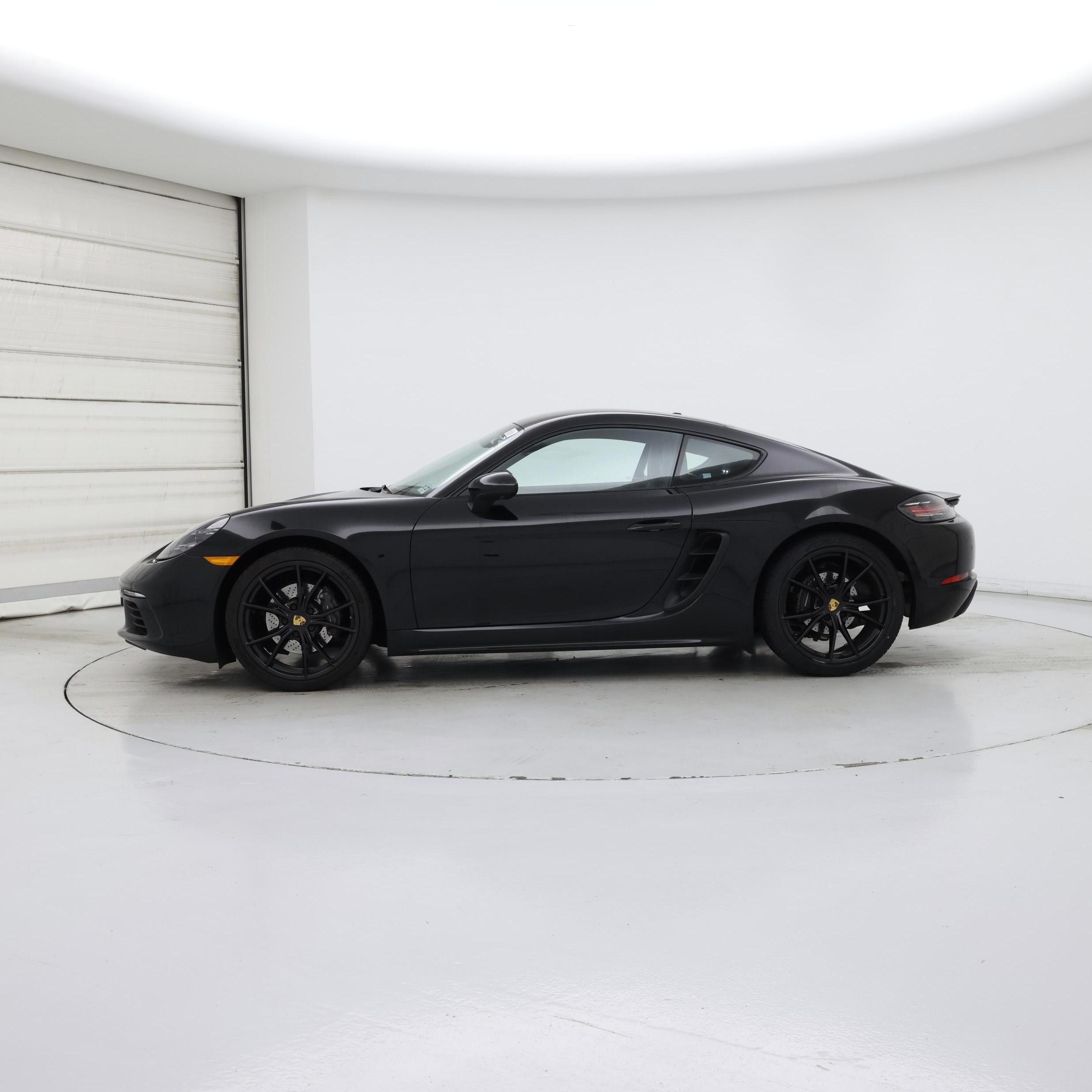Thumbnail: 2022 Porsche 718 Cayman - 3
