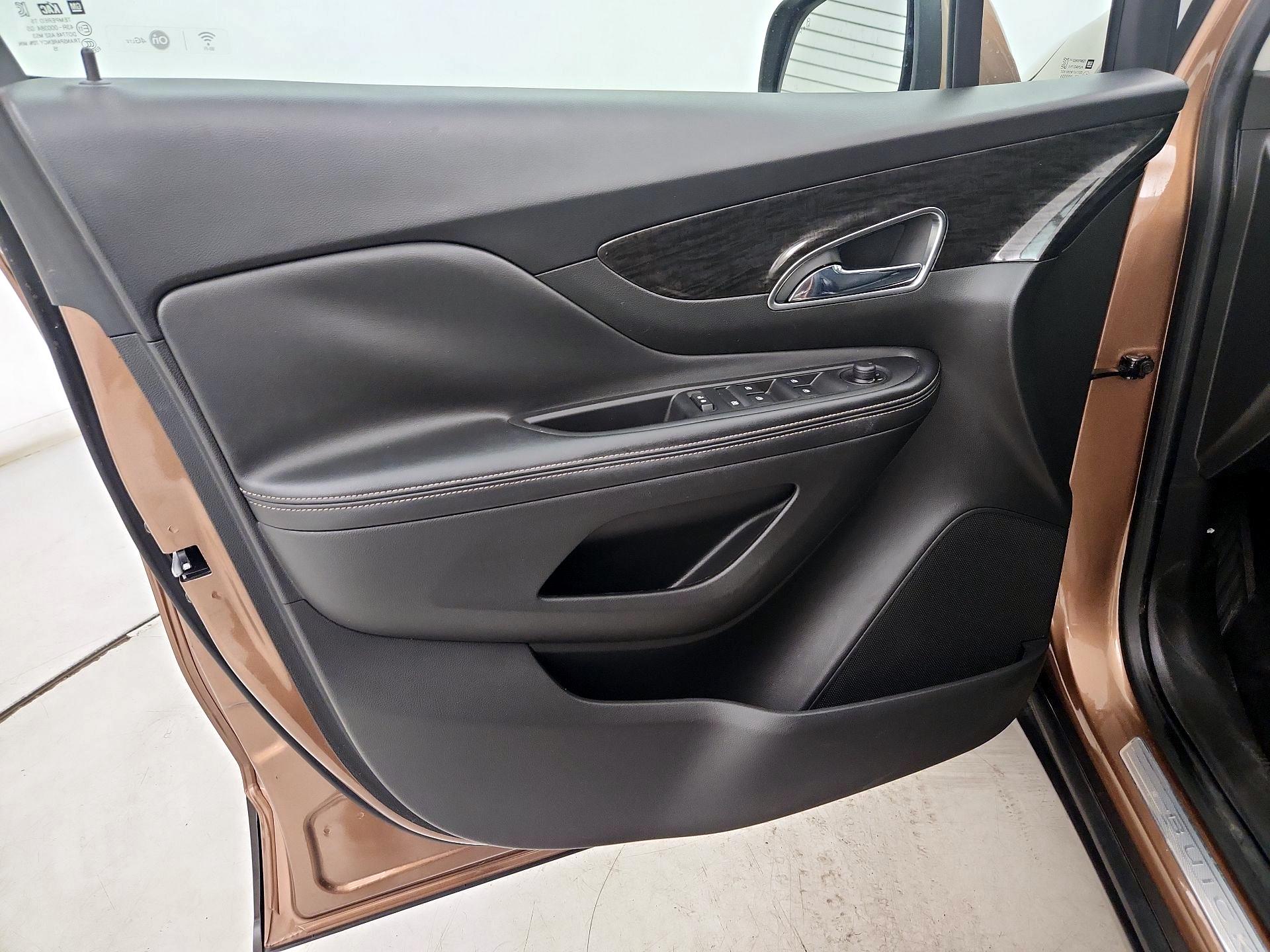 Thumbnail: 2016 Buick Encore - 12