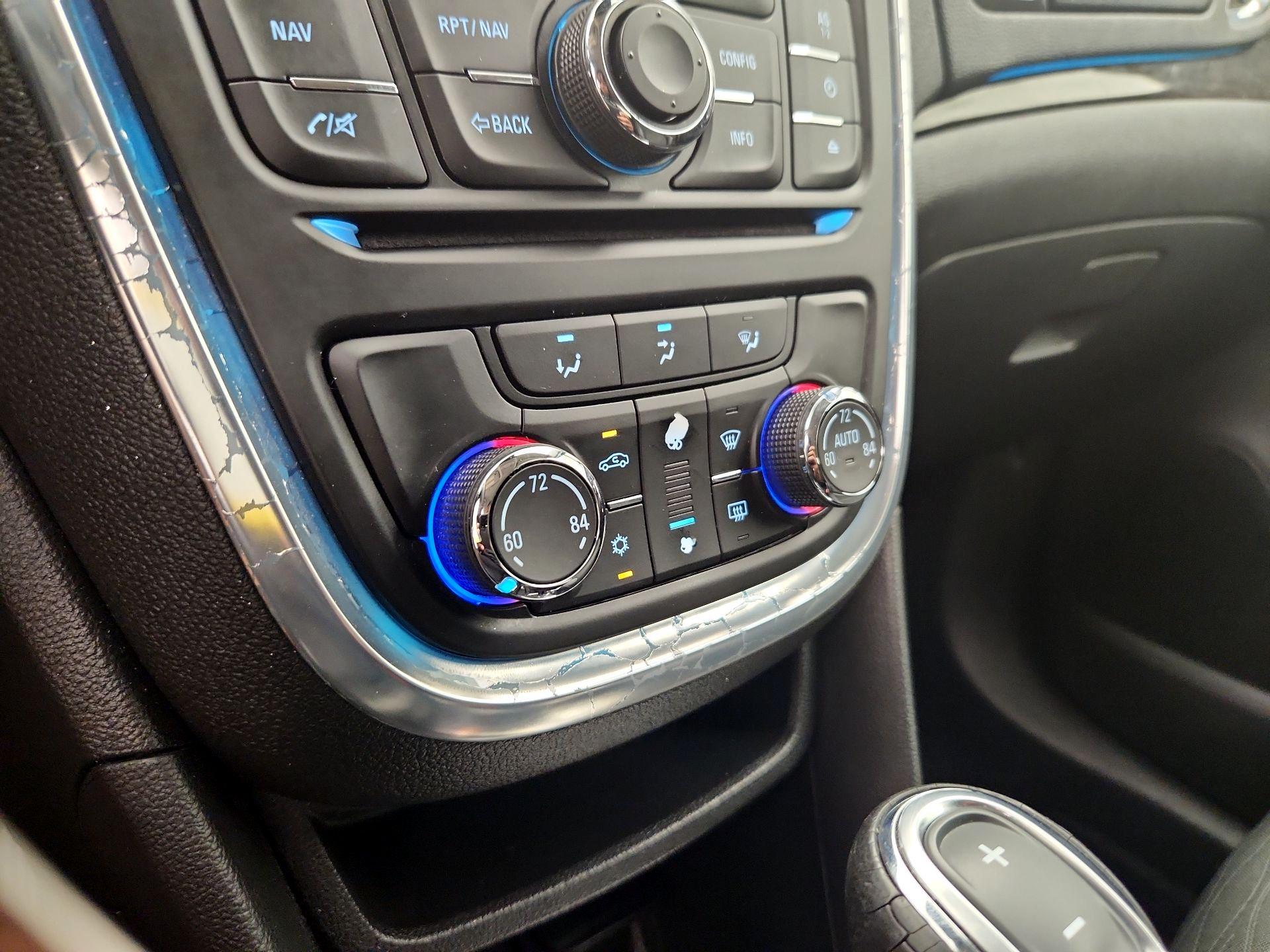 Thumbnail: 2016 Buick Encore - 15