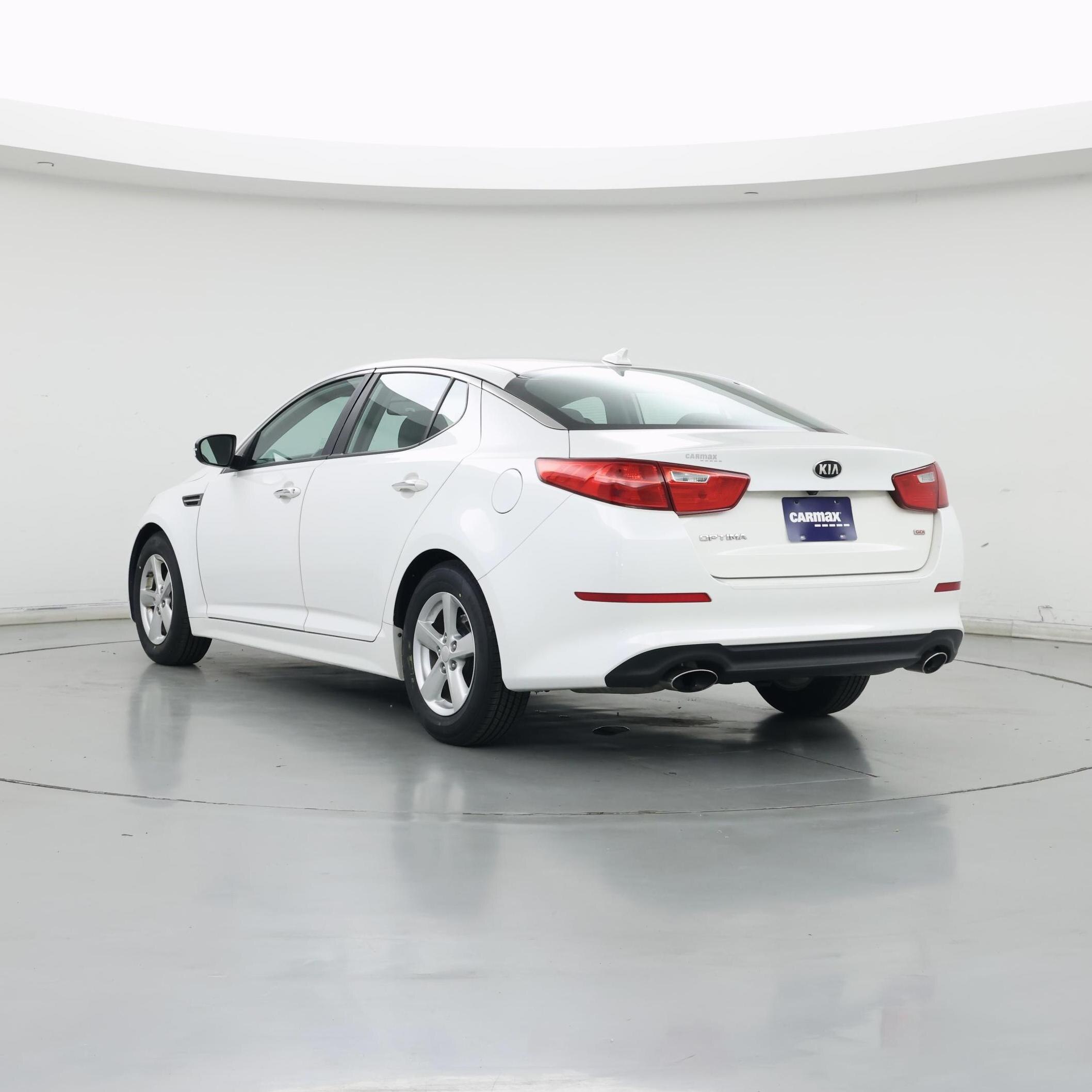 Thumbnail: 2015 Kia Optima - 2