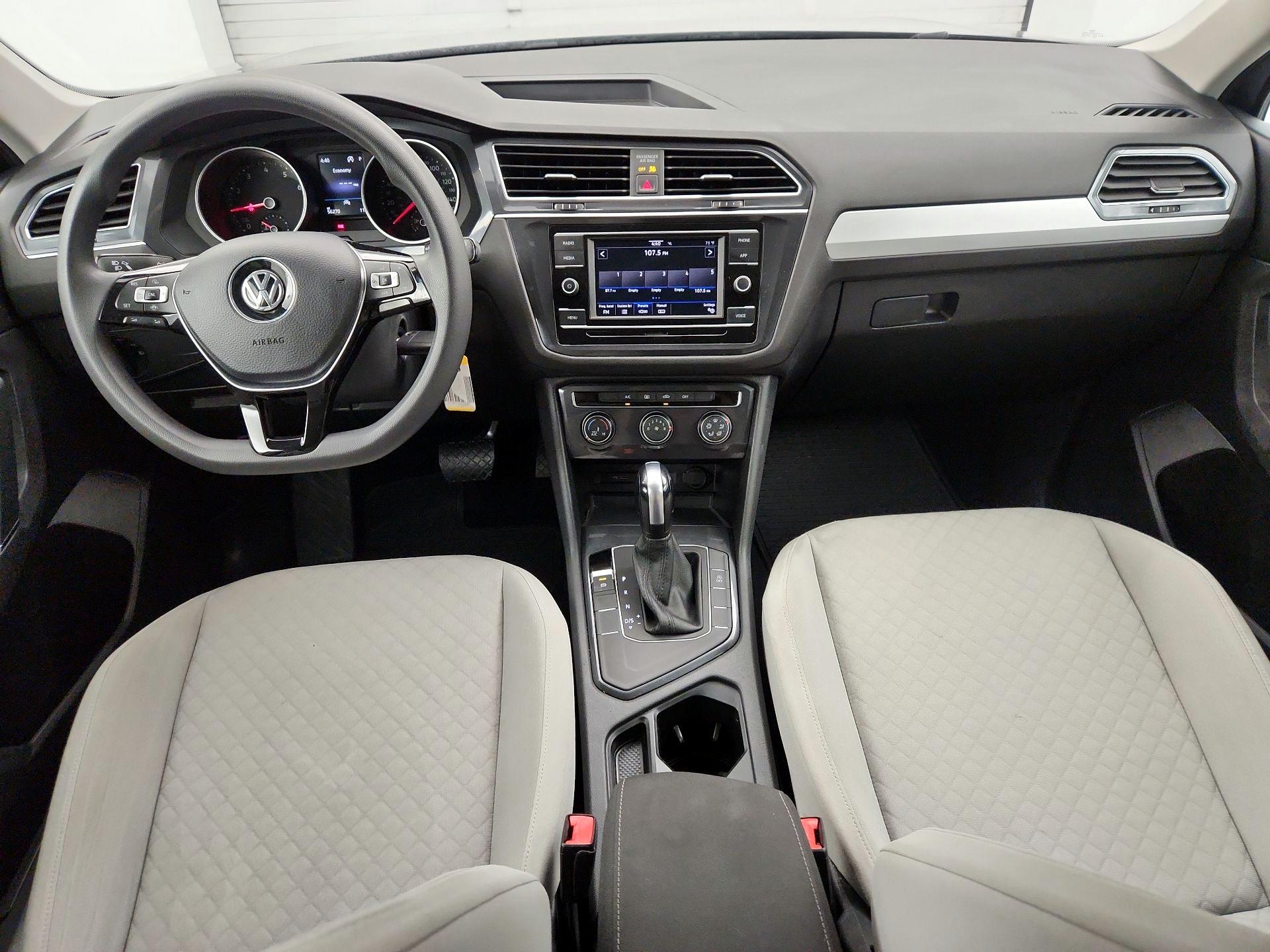 Thumbnail: 2020 Volkswagen Tiguan - 9
