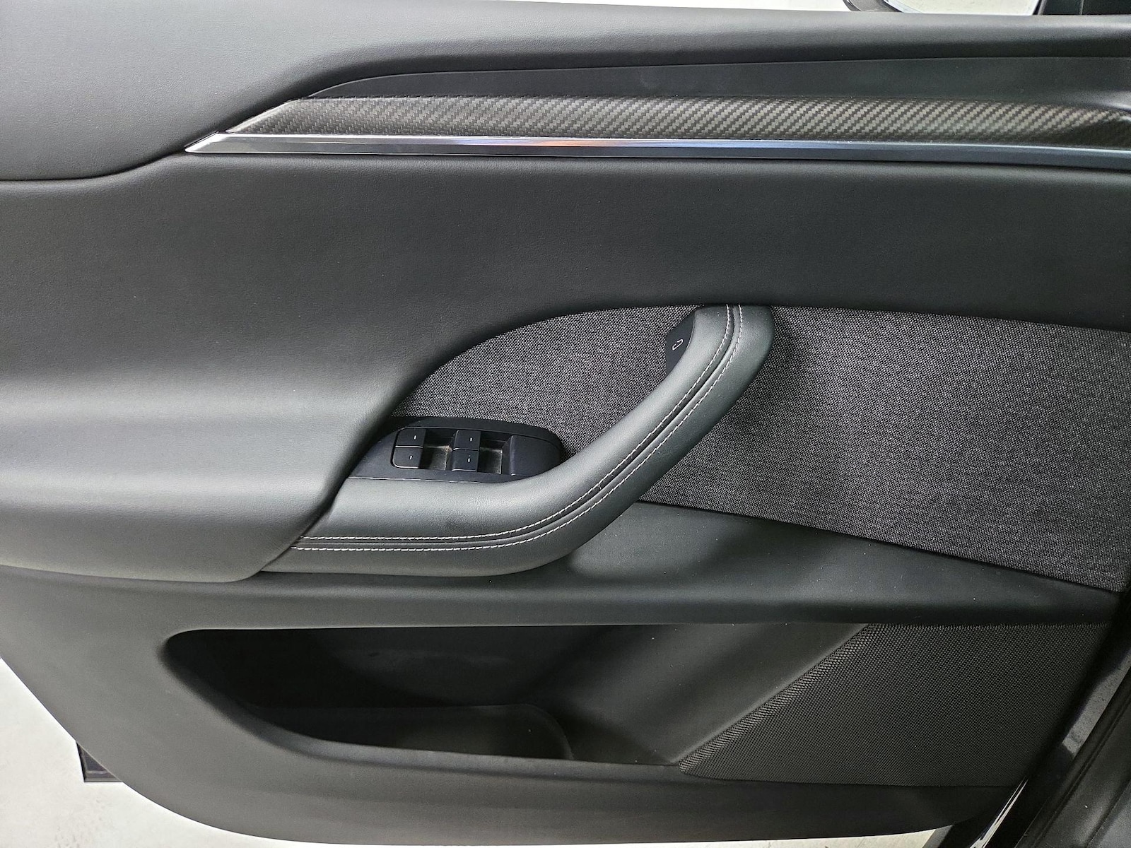 2024 Tesla Model X Plaid - Photo 13