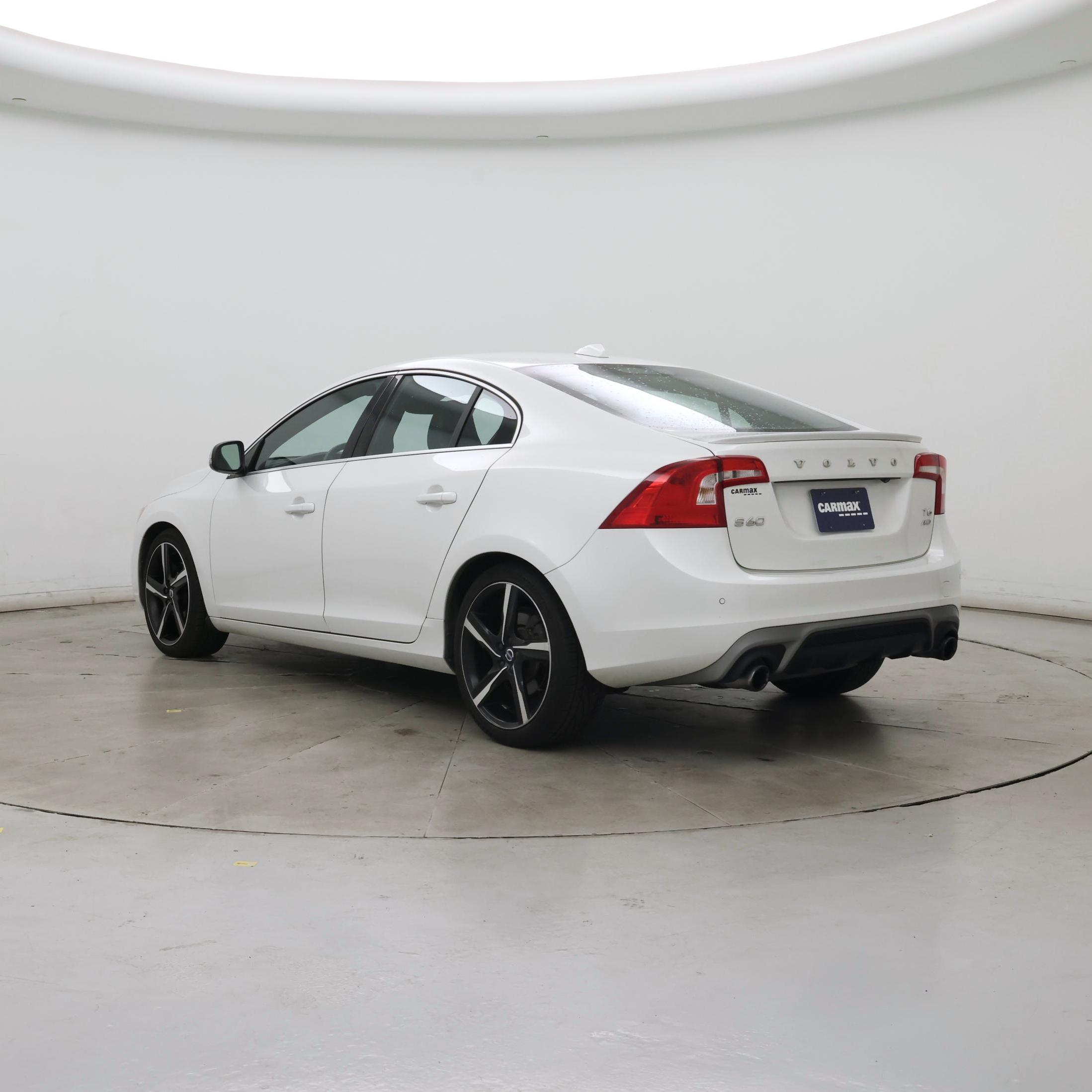 Thumbnail: 2016 Volvo S60 - 2