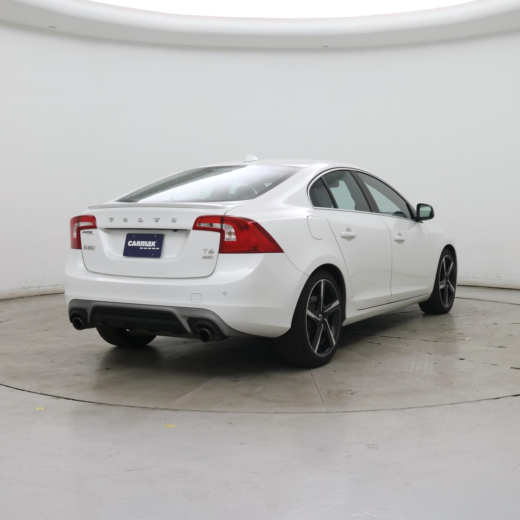 Thumbnail: 2016 Volvo S60 - 8