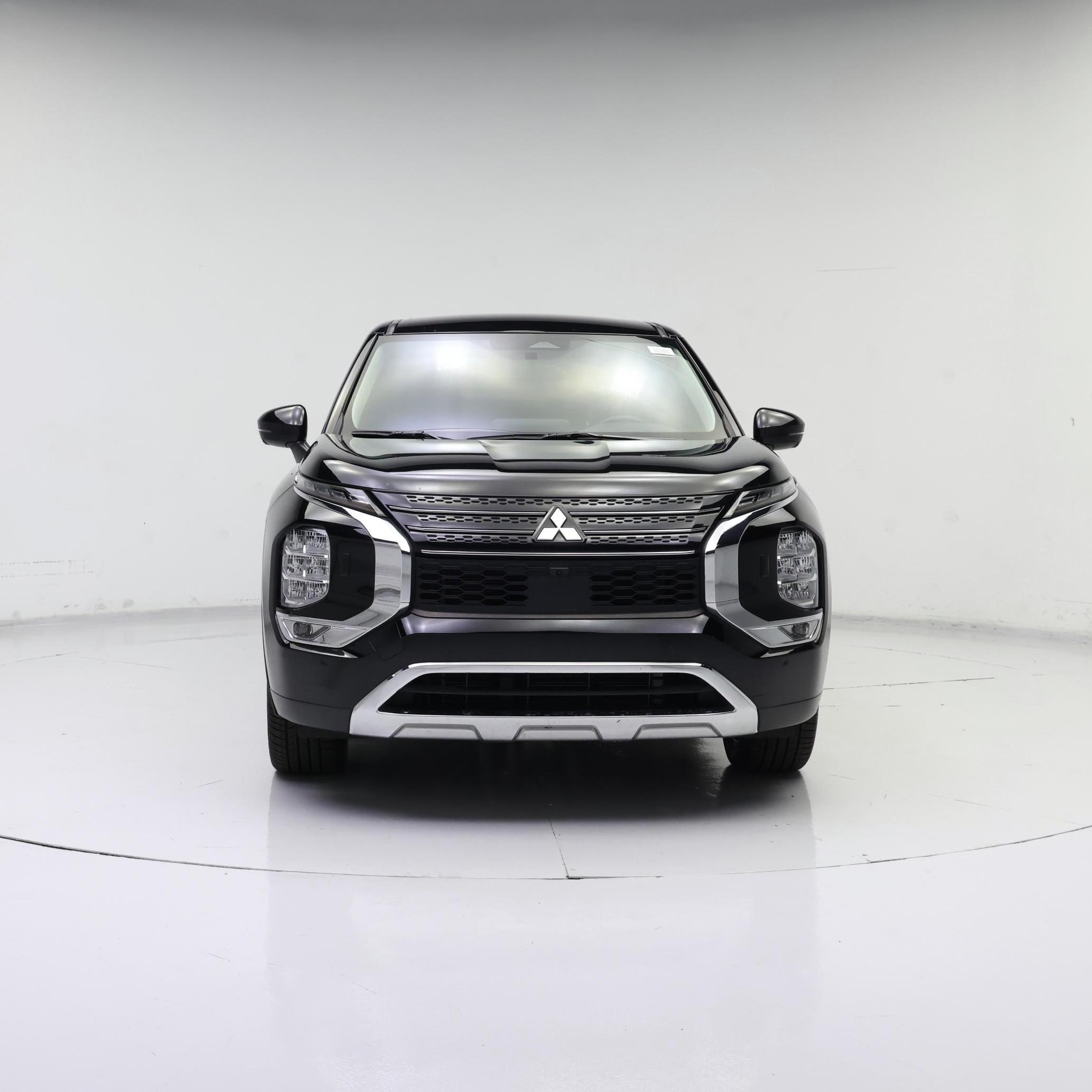 Thumbnail: 2022 Mitsubishi Outlander - 5