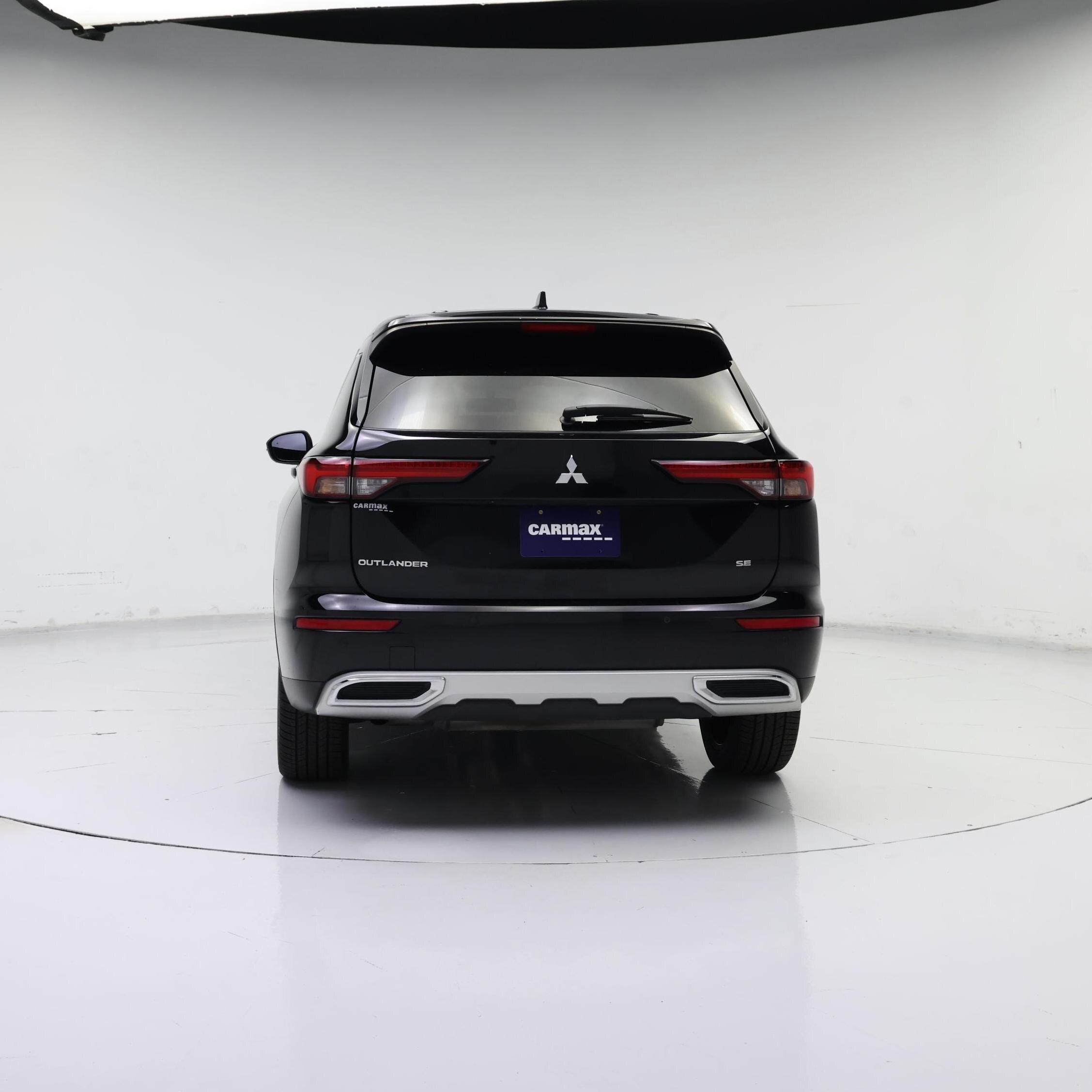 Thumbnail: 2022 Mitsubishi Outlander - 6