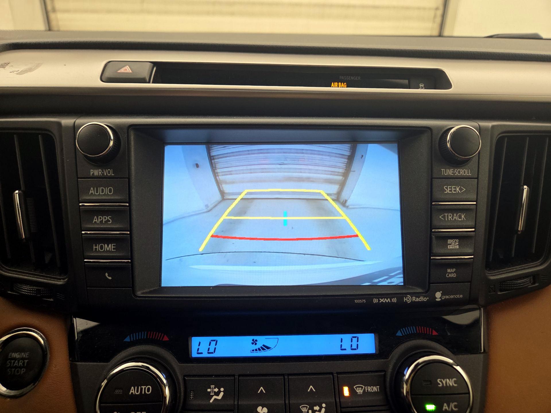 Thumbnail: 2016 Toyota RAV4 - 14