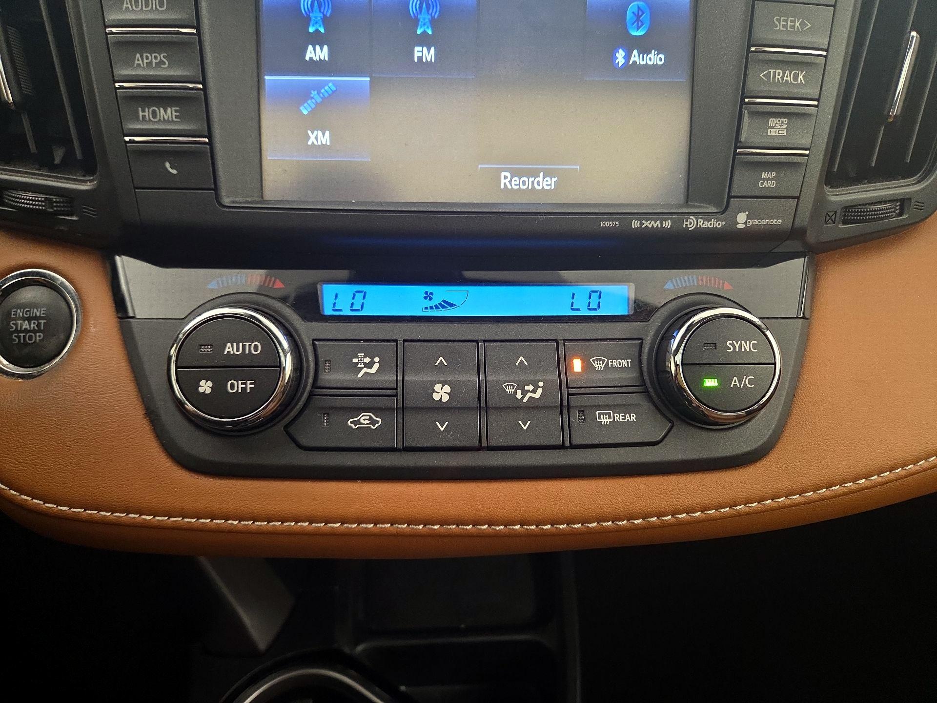 Thumbnail: 2016 Toyota RAV4 - 16