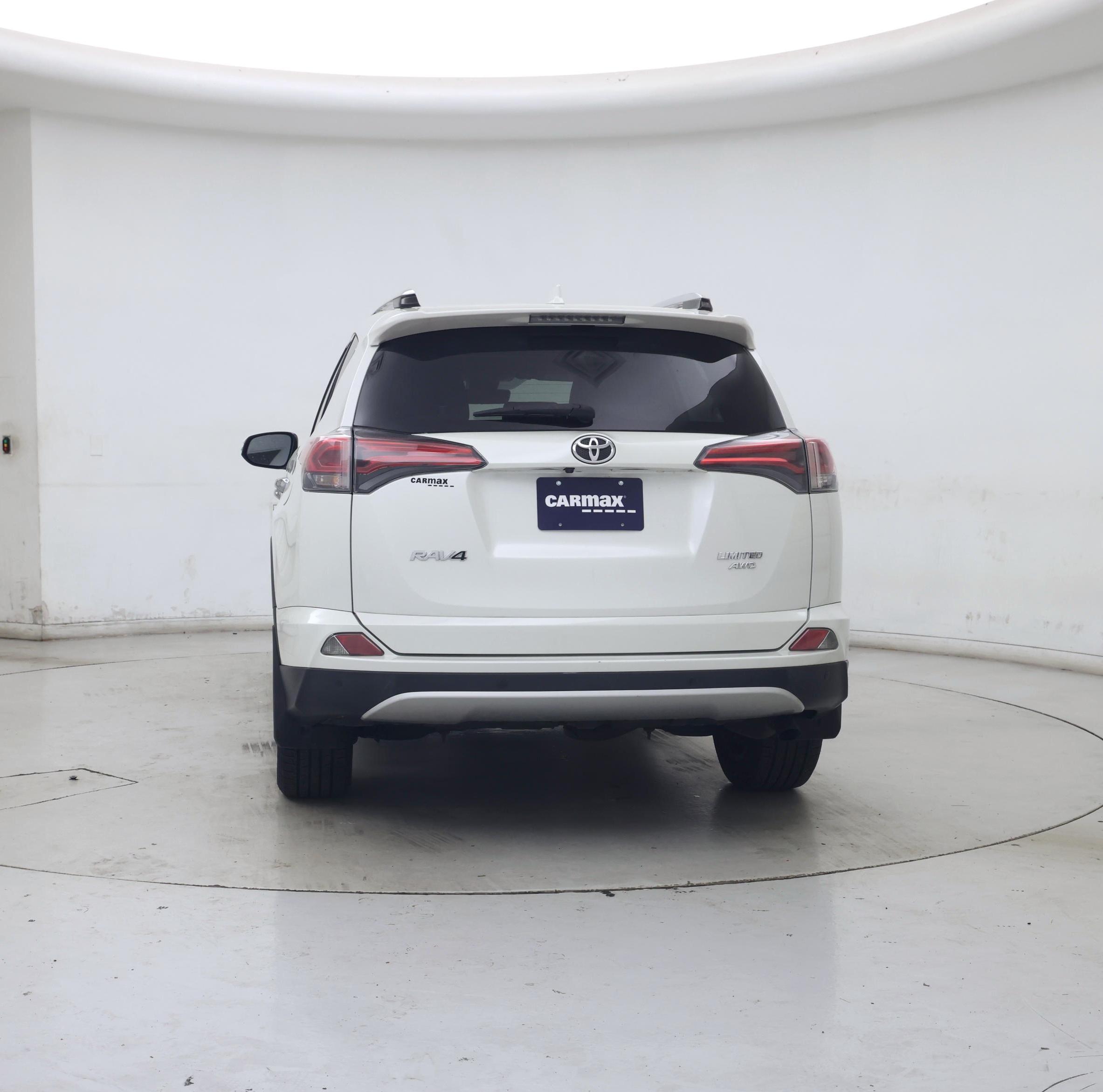 Thumbnail: 2016 Toyota RAV4 - 6