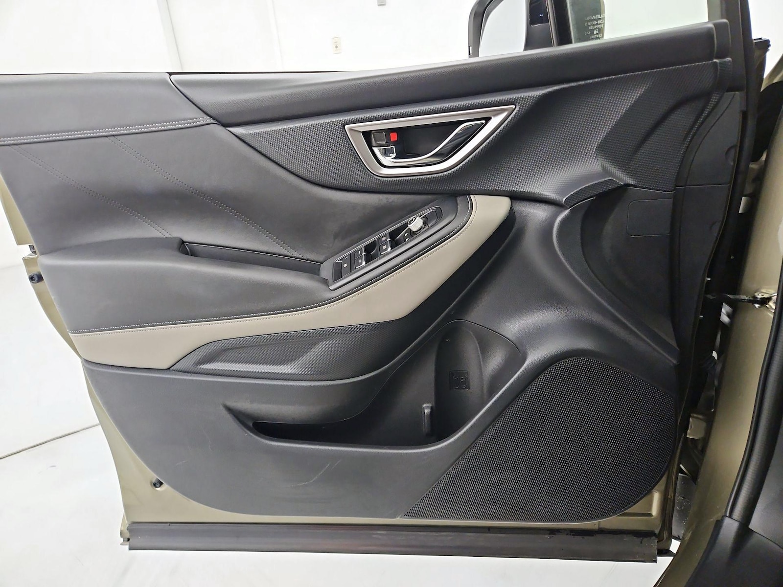 2022 Subaru Forester Limited - Photo 13