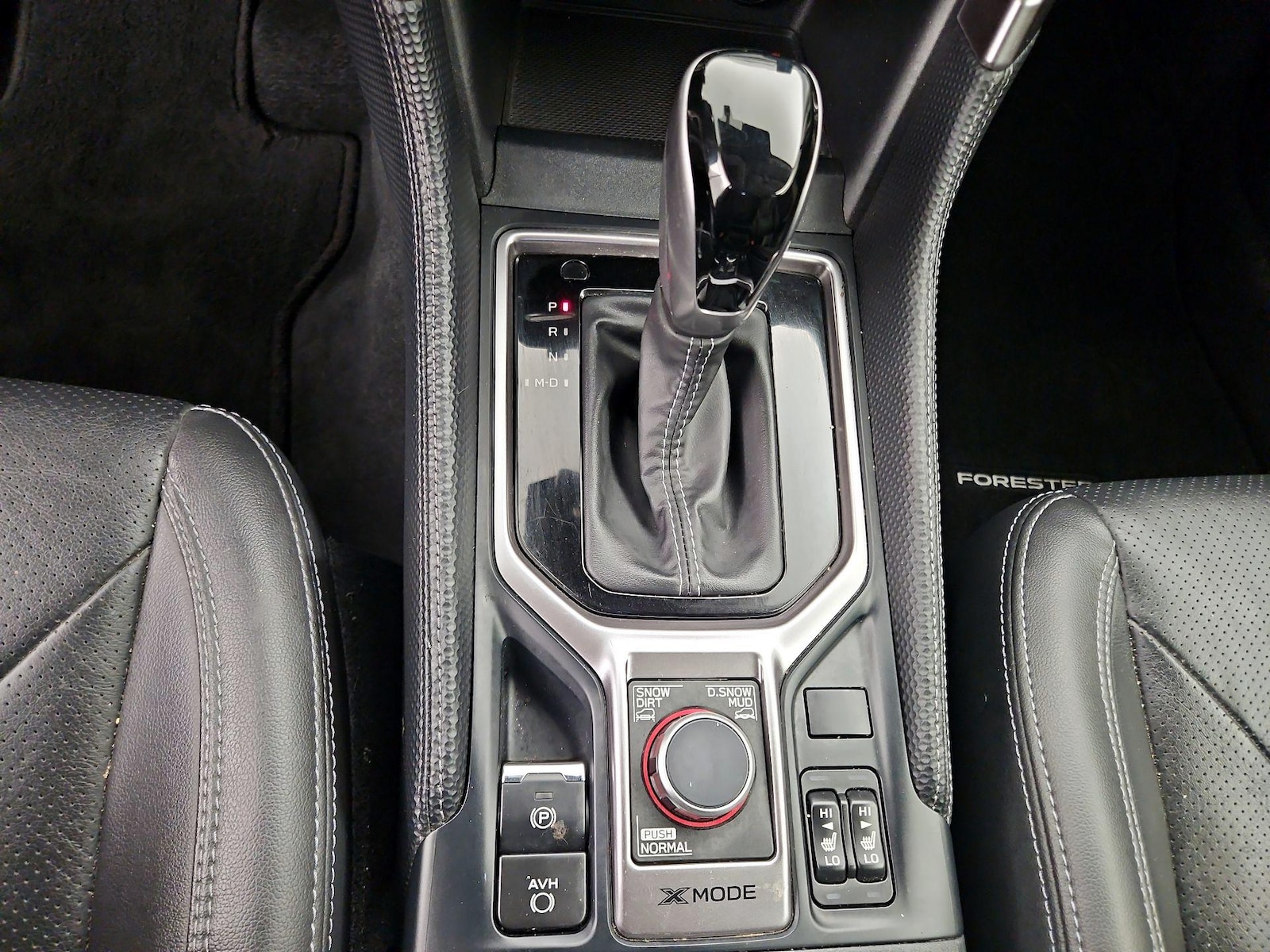 2022 Subaru Forester Limited - Photo 16