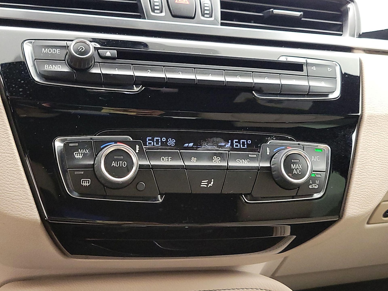 2018 BMW X1 28i - Photo 17