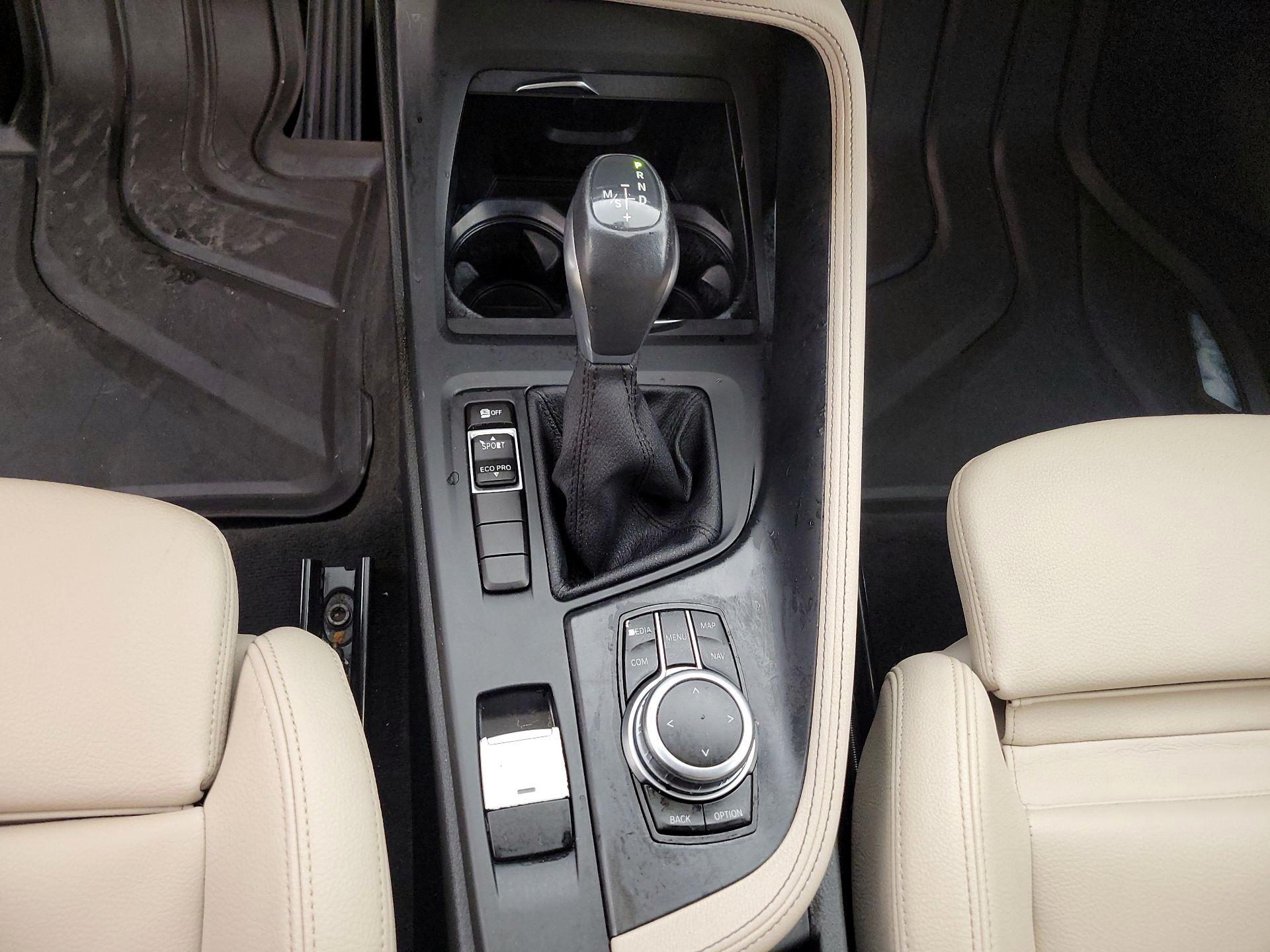 Thumbnail: 2018 BMW X1 - 17