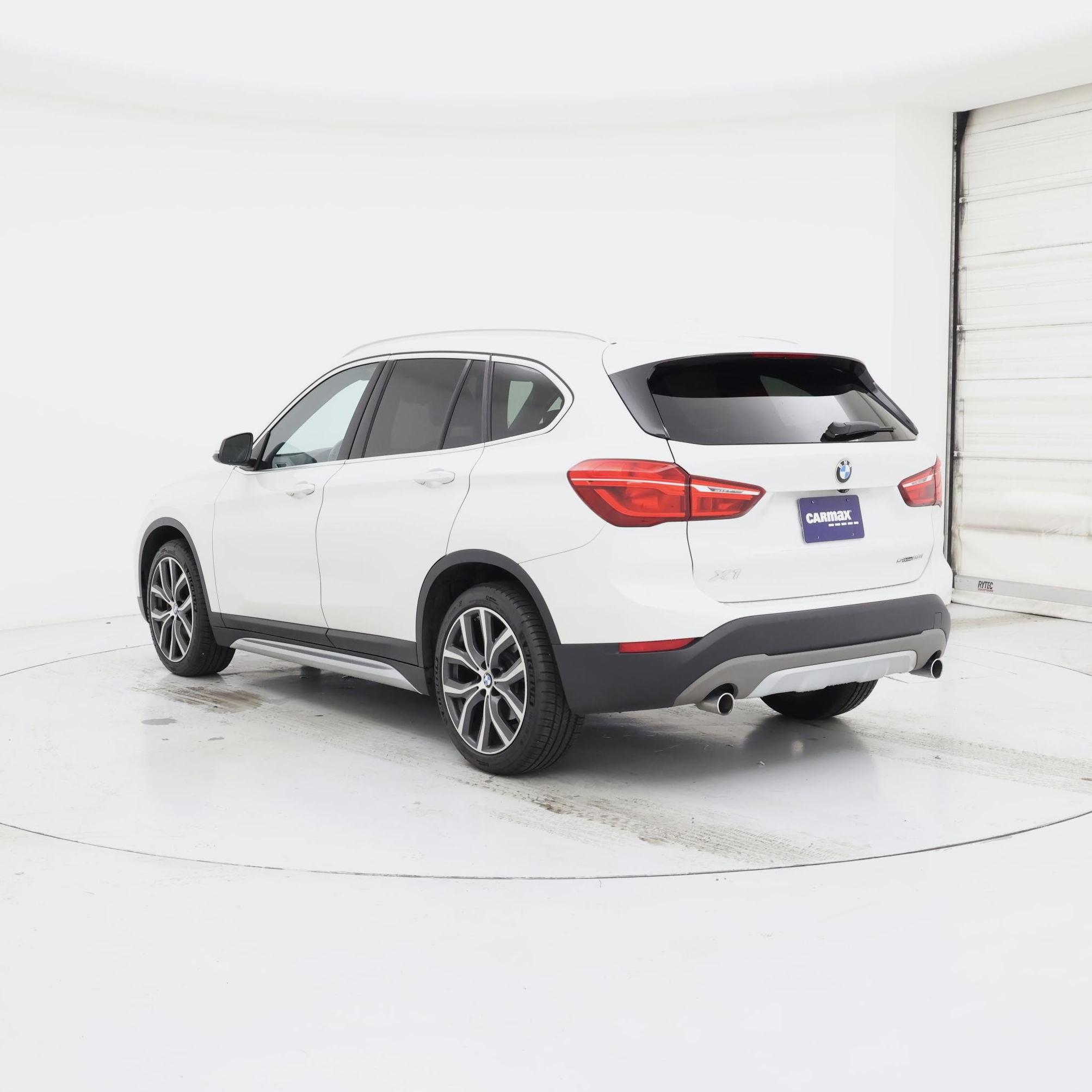 Thumbnail: 2018 BMW X1 - 2