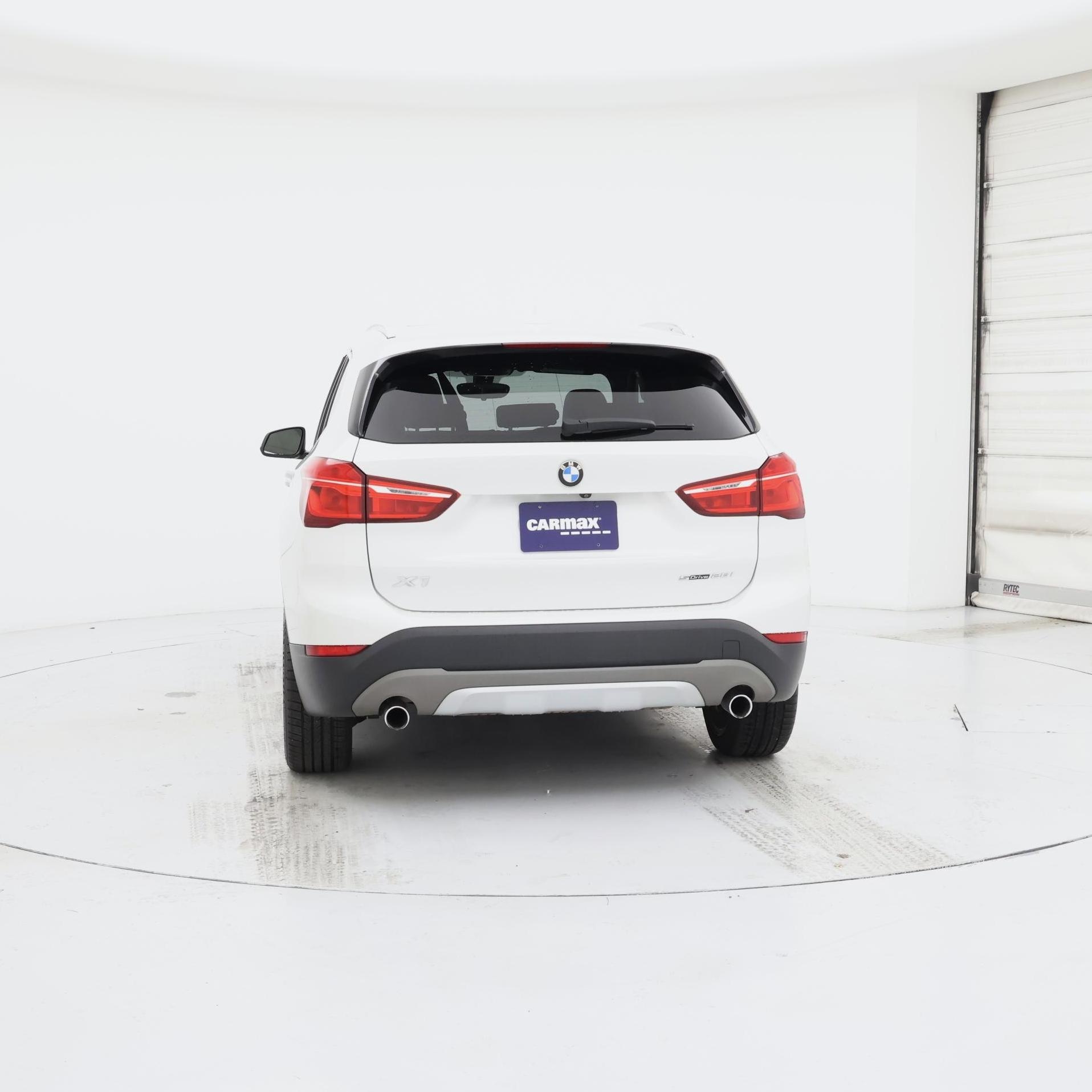 Thumbnail: 2018 BMW X1 - 6
