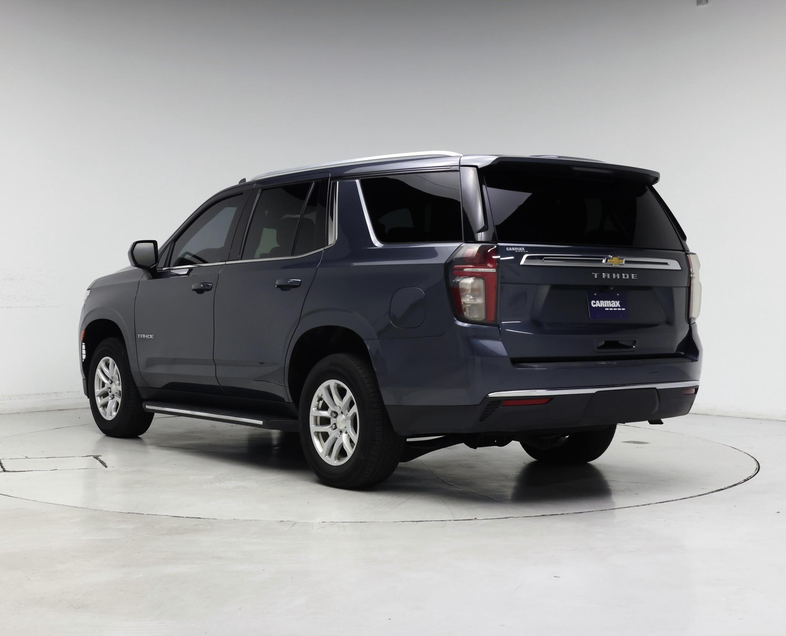 Thumbnail: 2021 Chevrolet Tahoe - 2