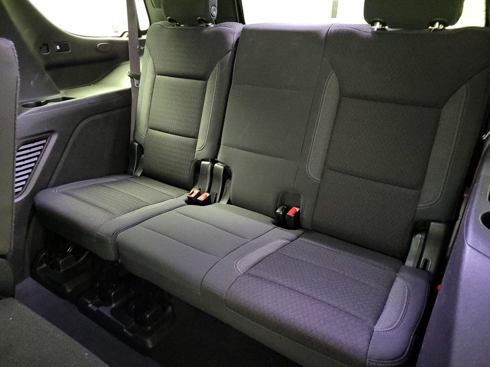 2021 Chevrolet Tahoe LS - Photo 22