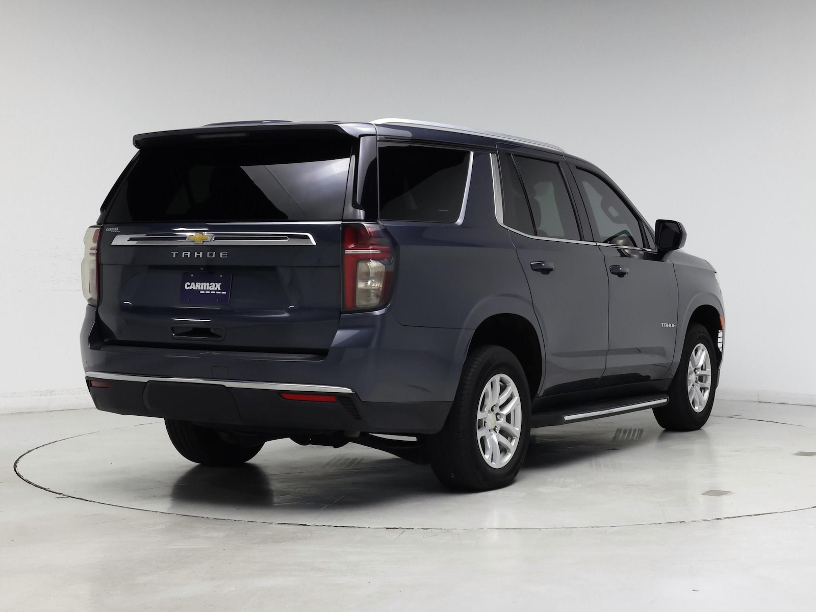 2021 Chevrolet Tahoe LS - Photo 9