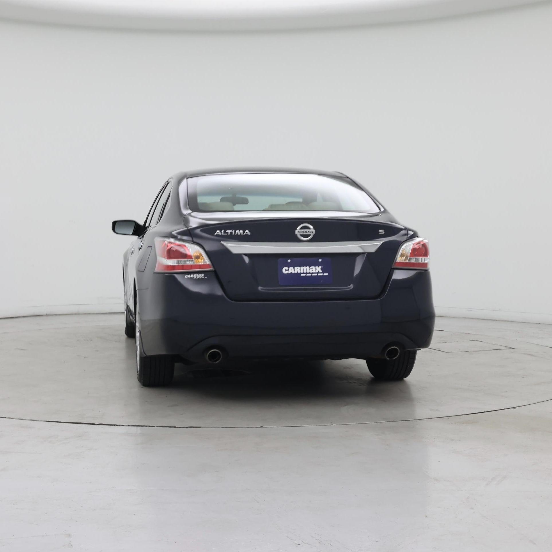 Thumbnail: 2015 Nissan Altima - 6