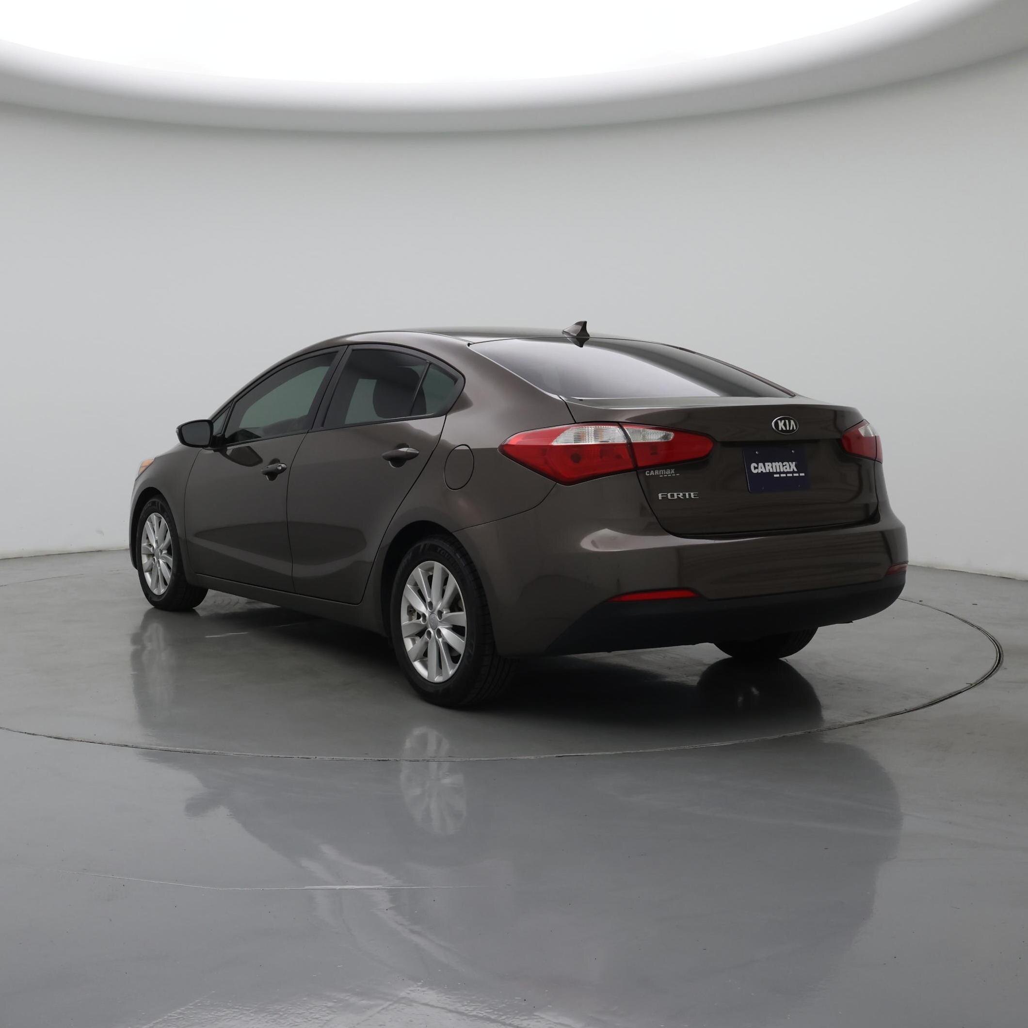 Thumbnail: 2015 Kia Forte - 2