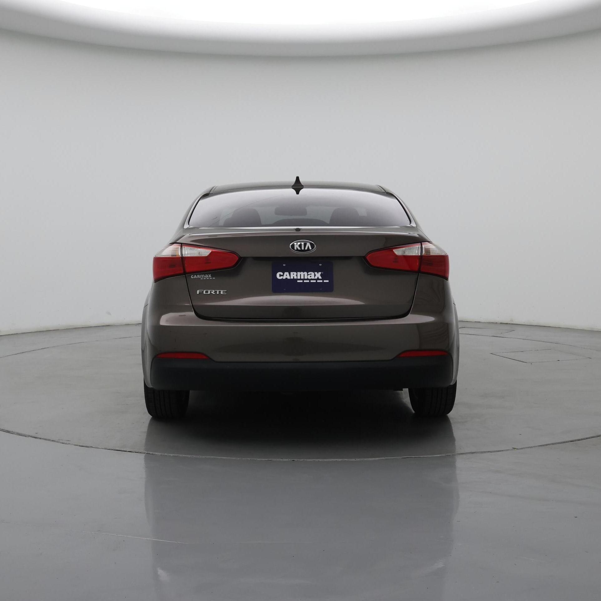 Thumbnail: 2015 Kia Forte - 6