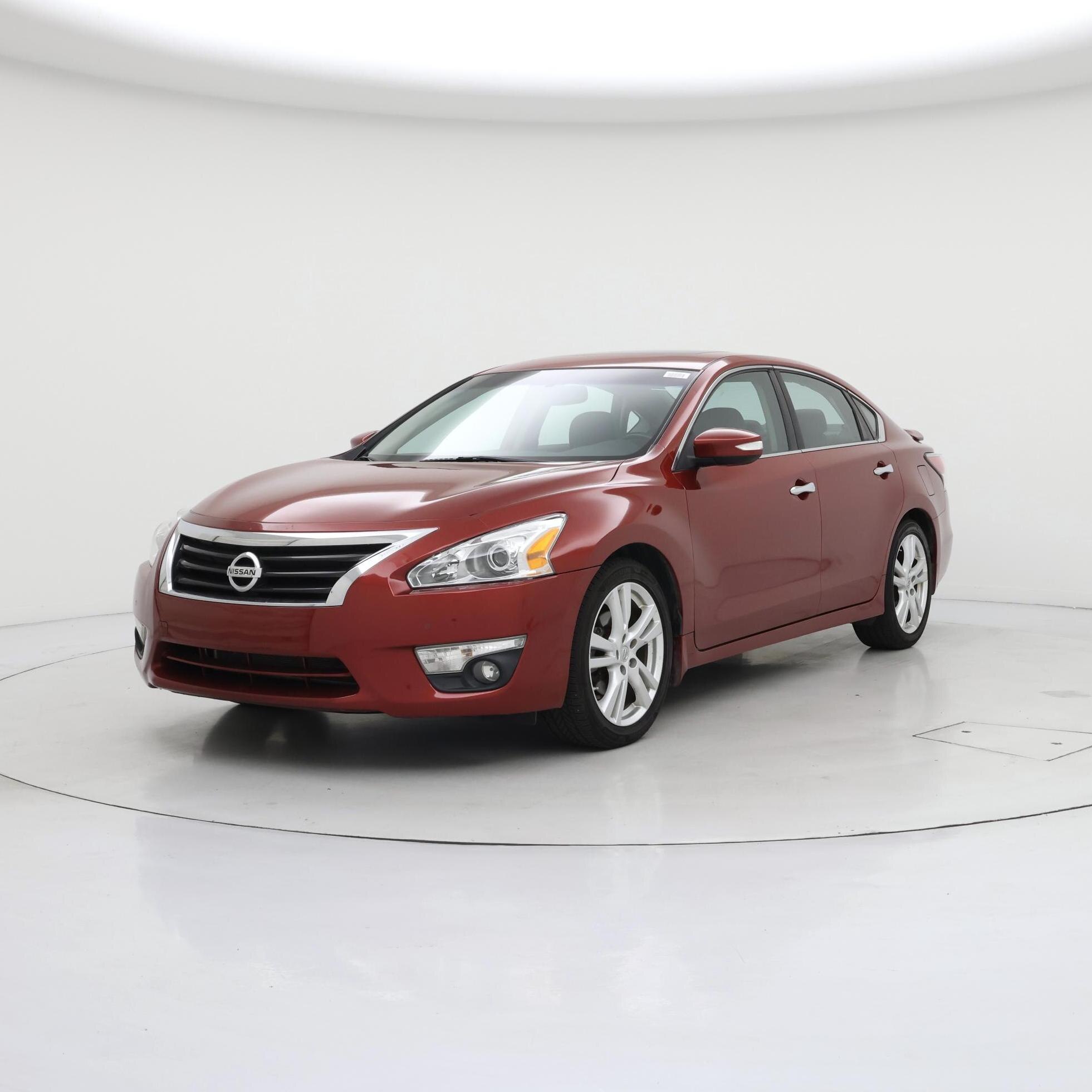 Thumbnail: 2015 Nissan Altima - 4