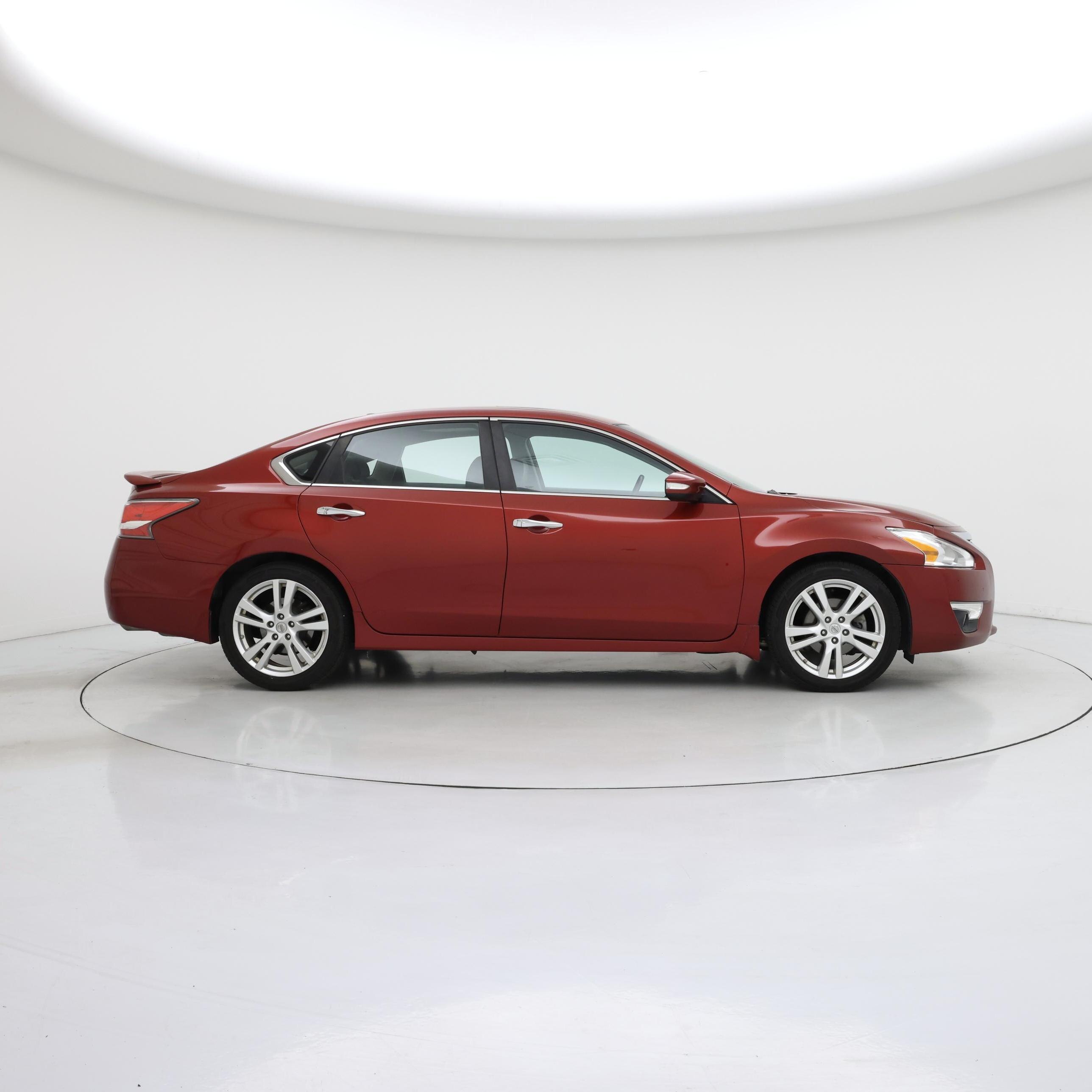Thumbnail: 2015 Nissan Altima - 7