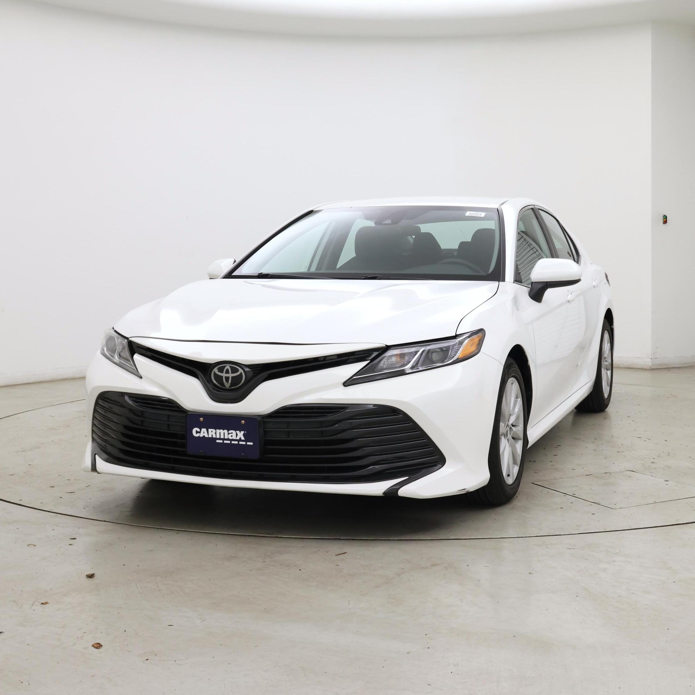 Thumbnail: 2020 Toyota Camry - 4