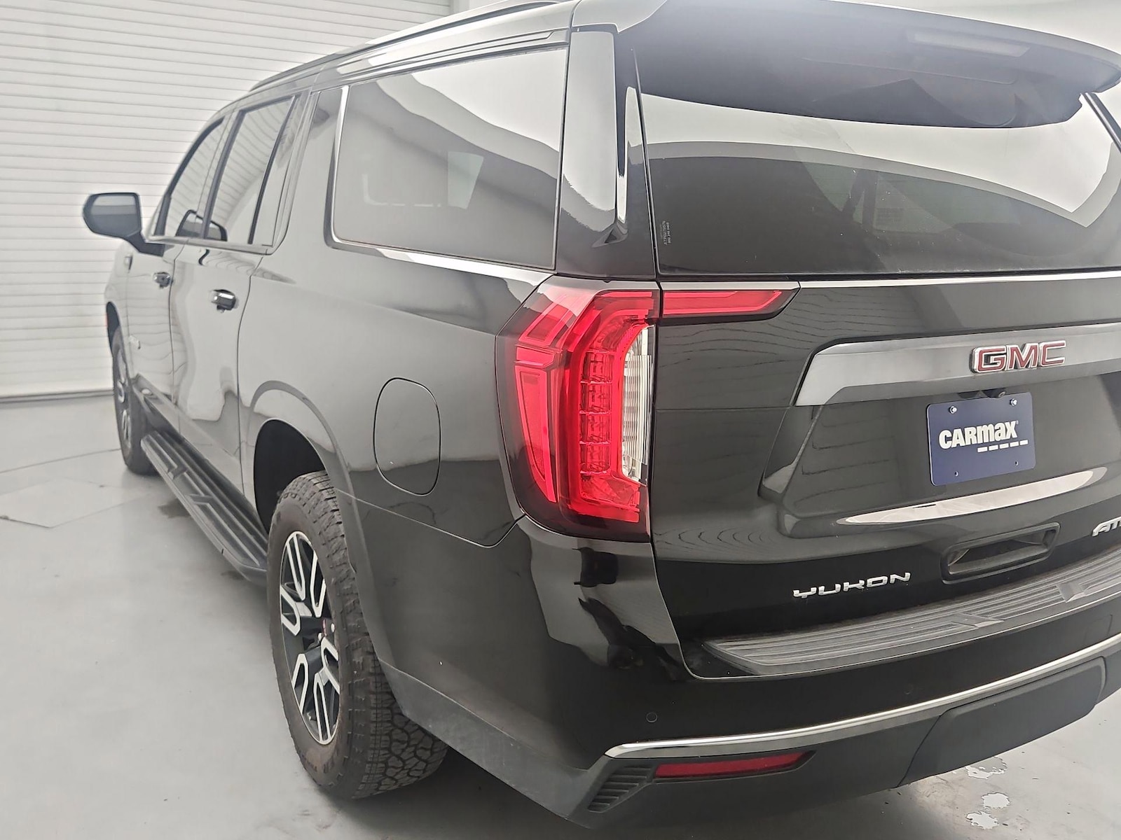 2021 GMC Yukon AT4 - Photo 7