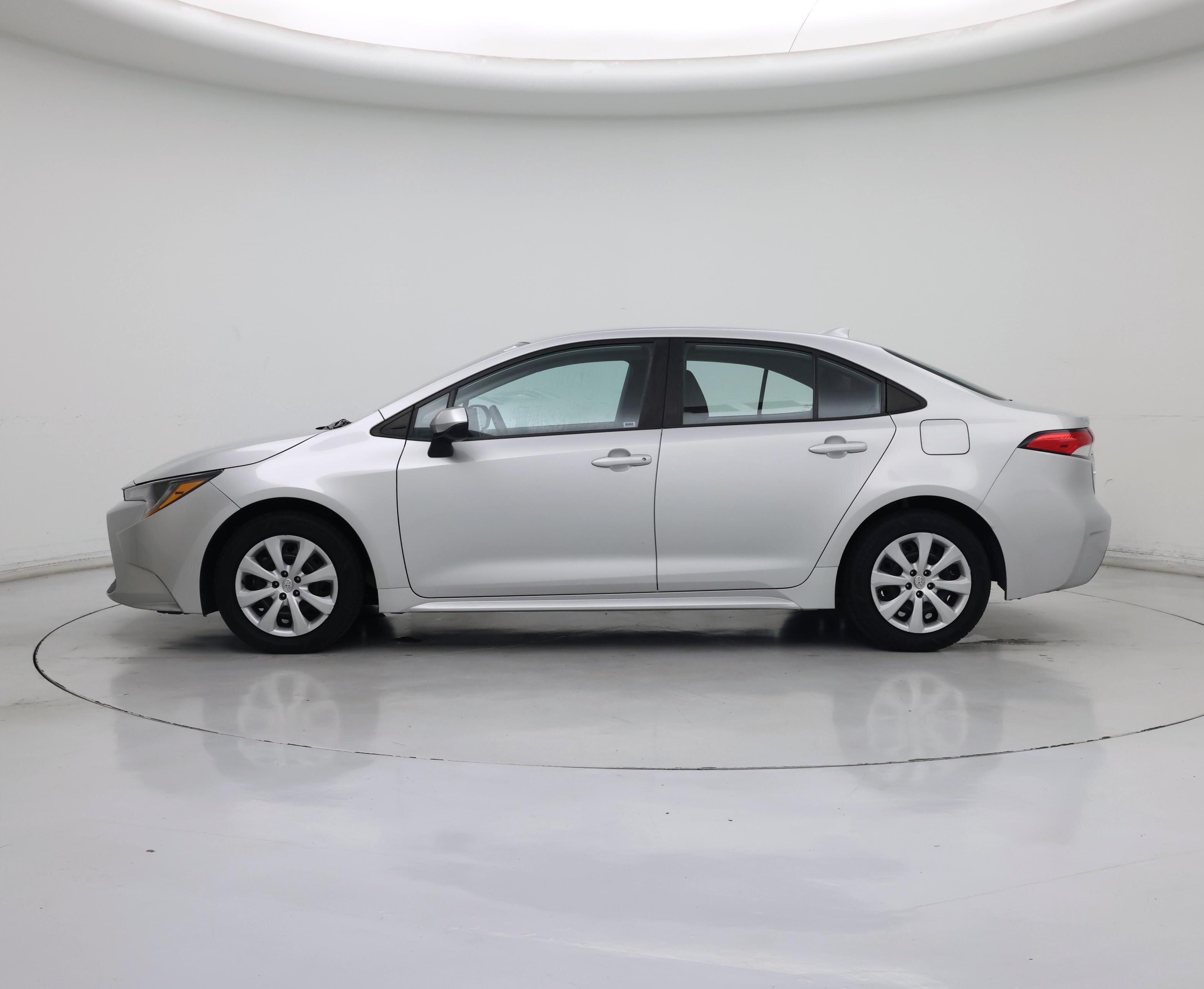Thumbnail: 2022 Toyota Corolla - 3
