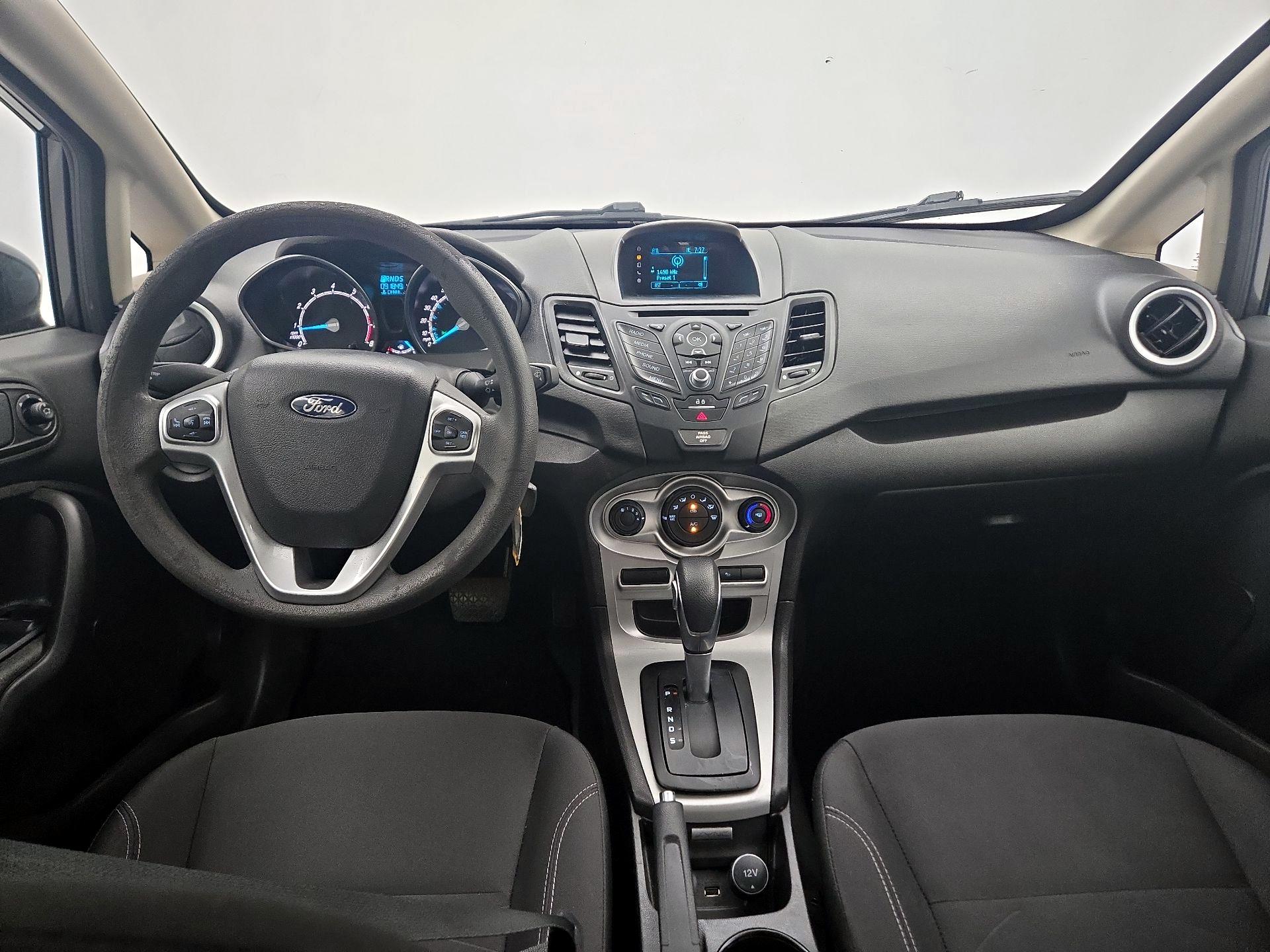 Thumbnail: 2017 Ford Fiesta - 9