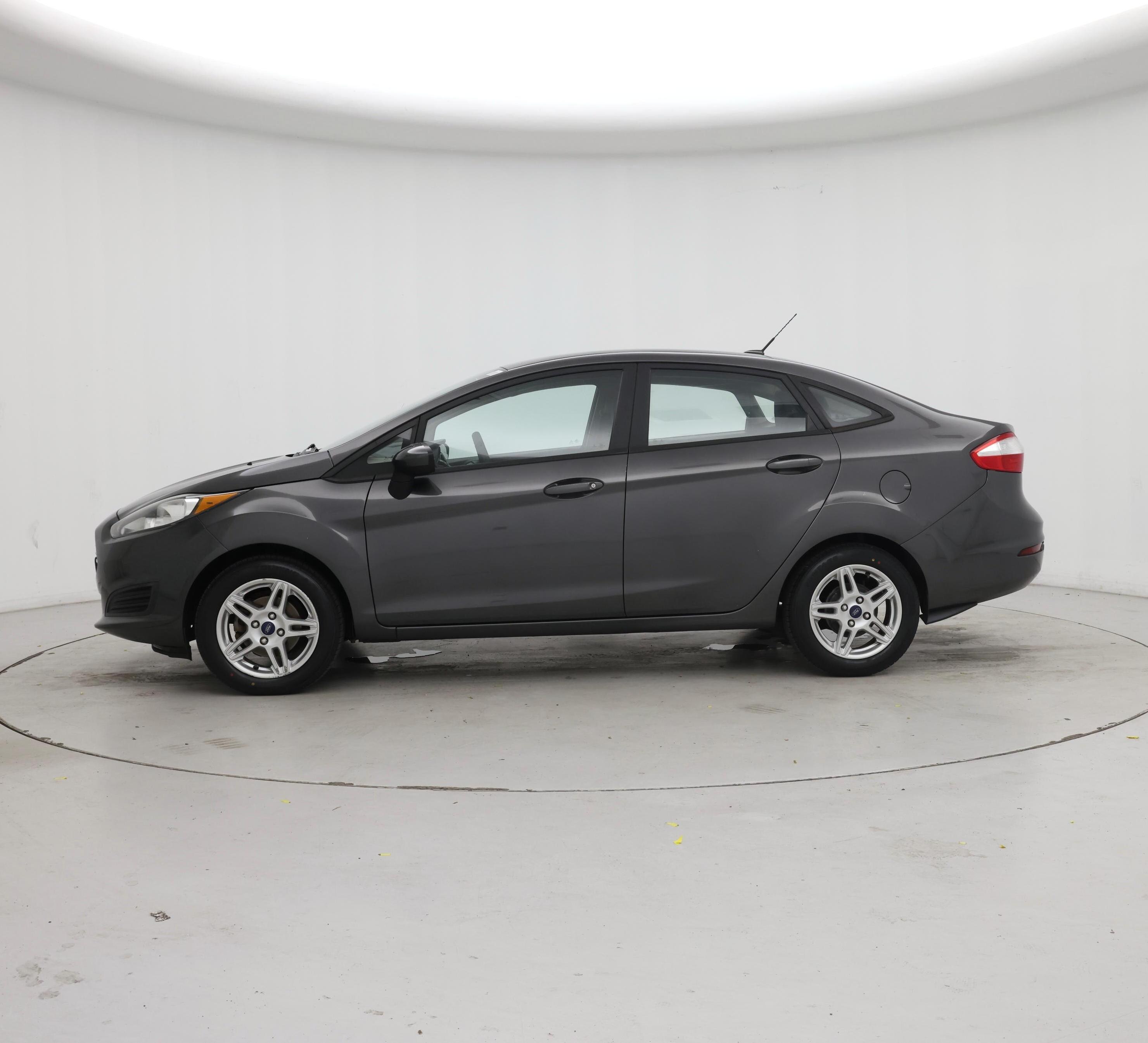 Thumbnail: 2017 Ford Fiesta - 3