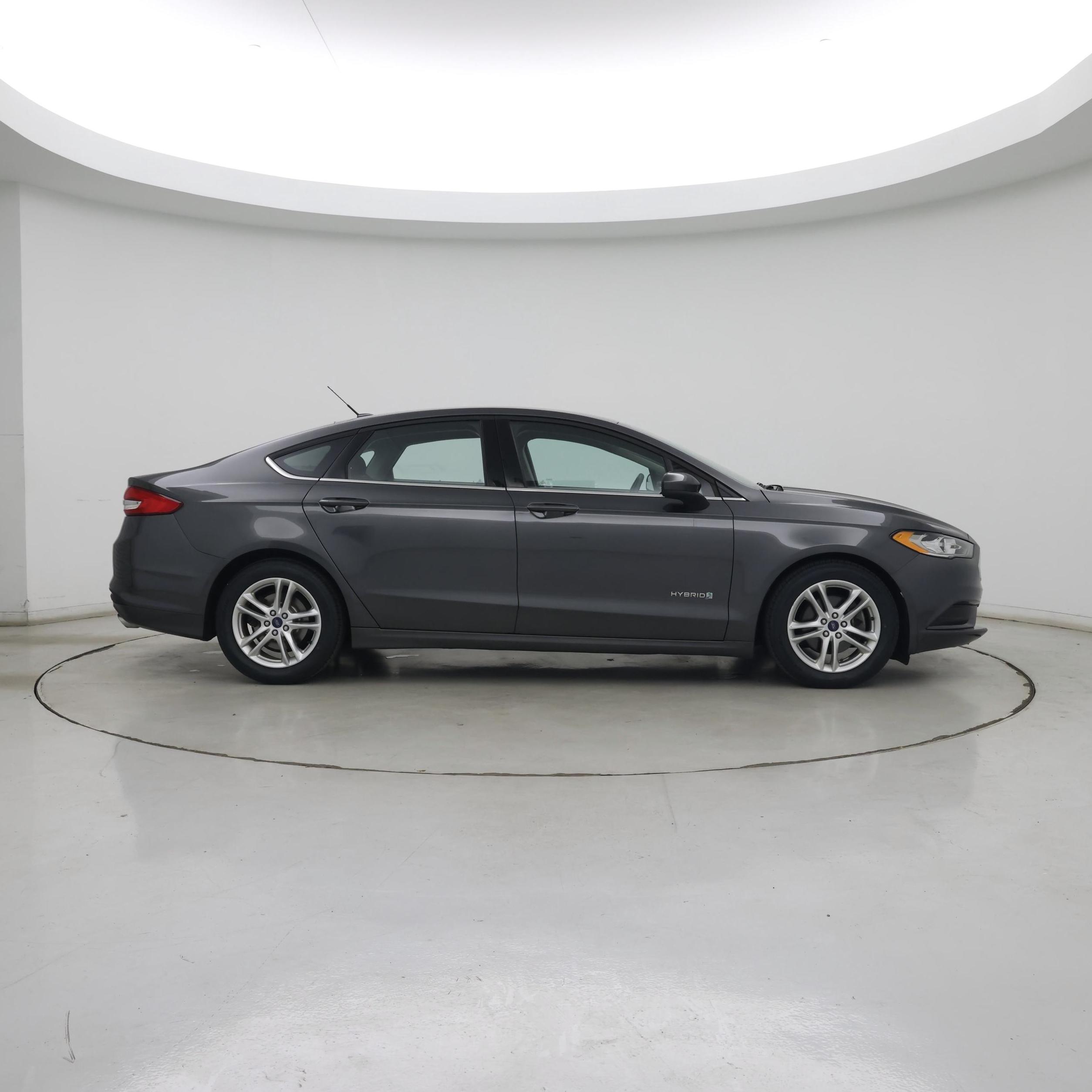 Thumbnail: 2018 Ford Fusion - 7