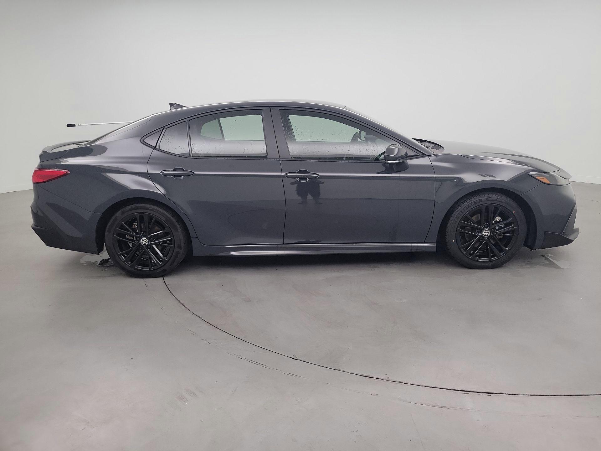 Thumbnail: 2025 Toyota Camry - 4