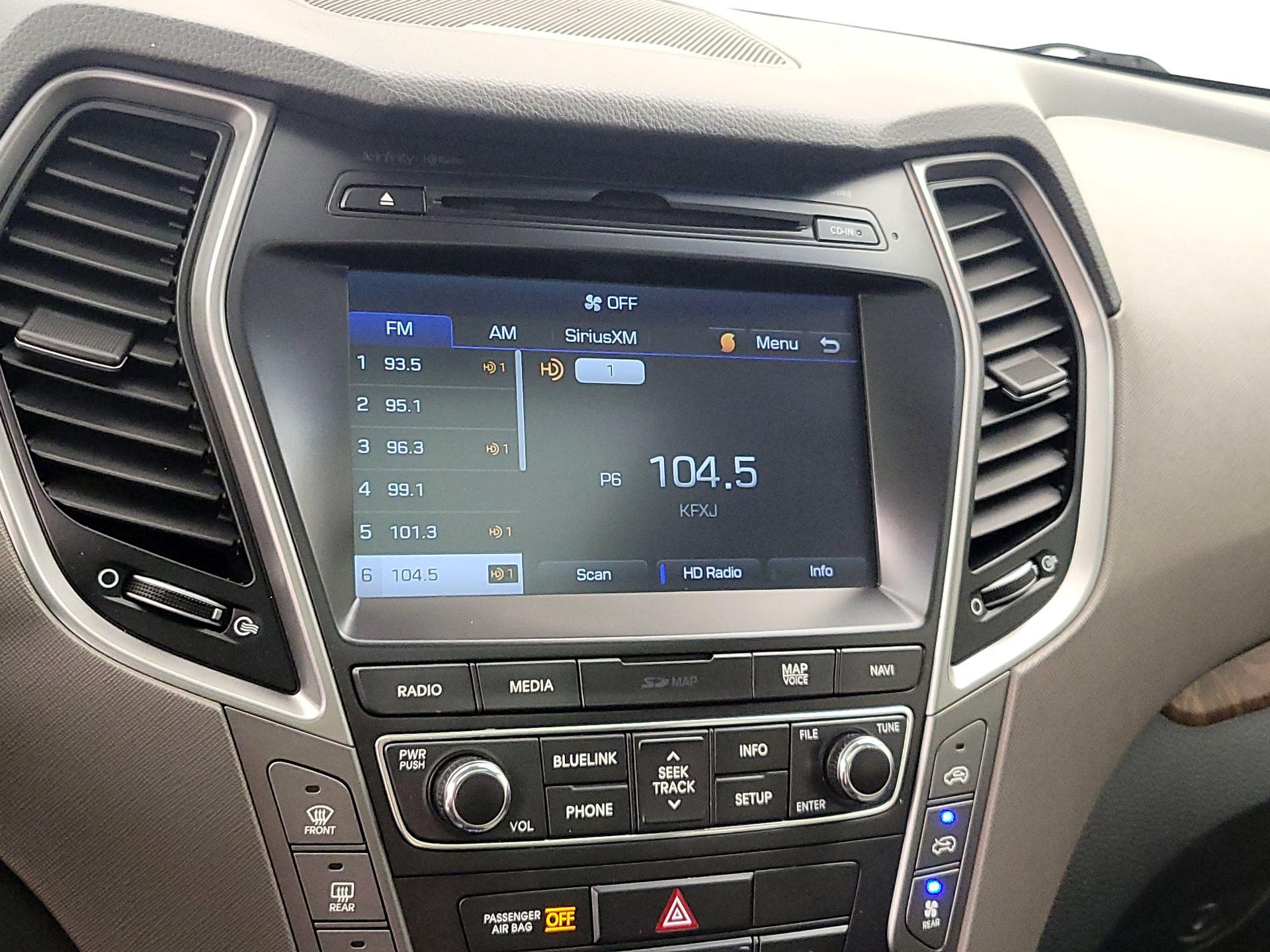 Thumbnail: 2017 Hyundai Santa Fe - 16